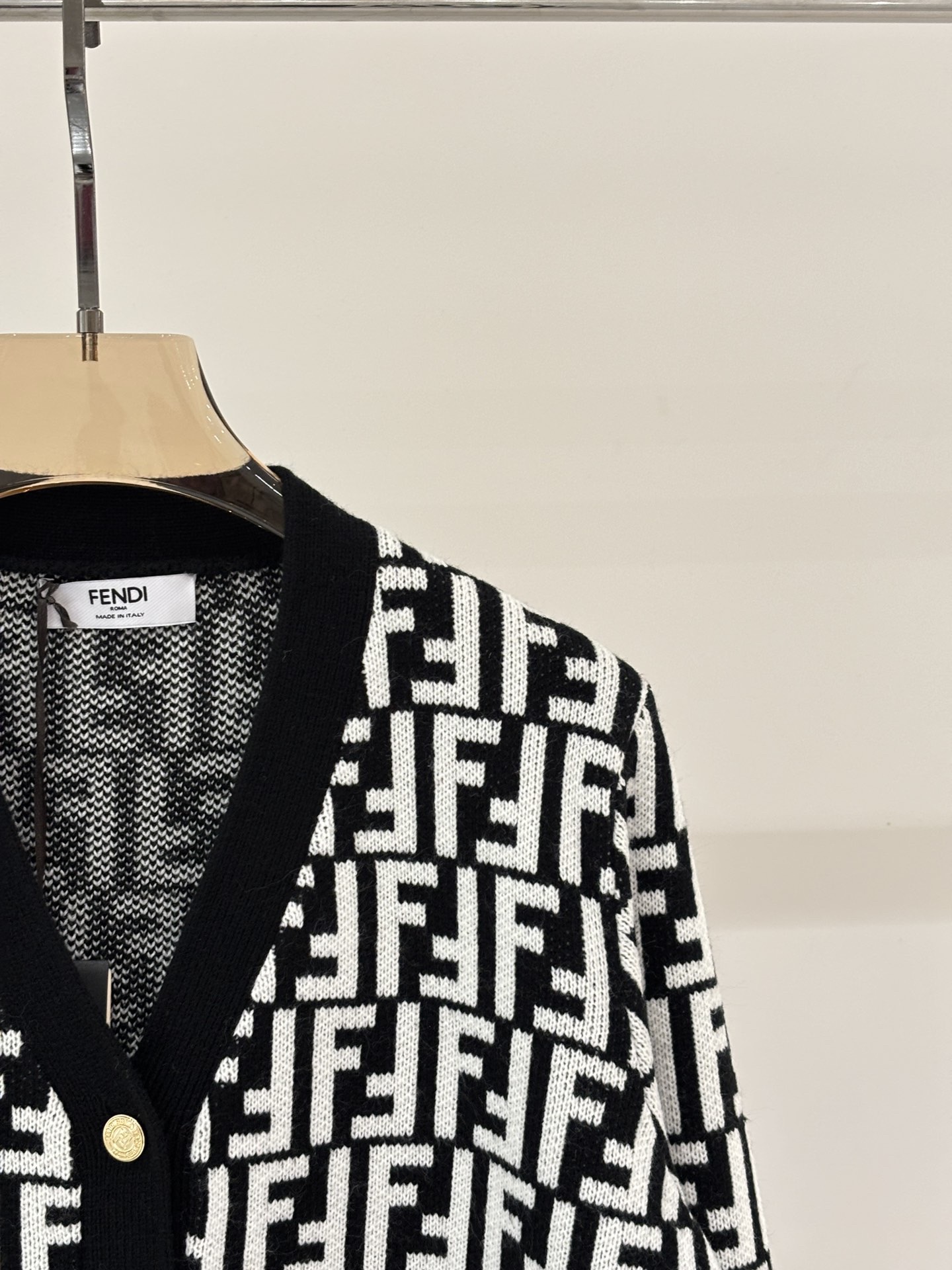 V-neck letter casual knit cardigan