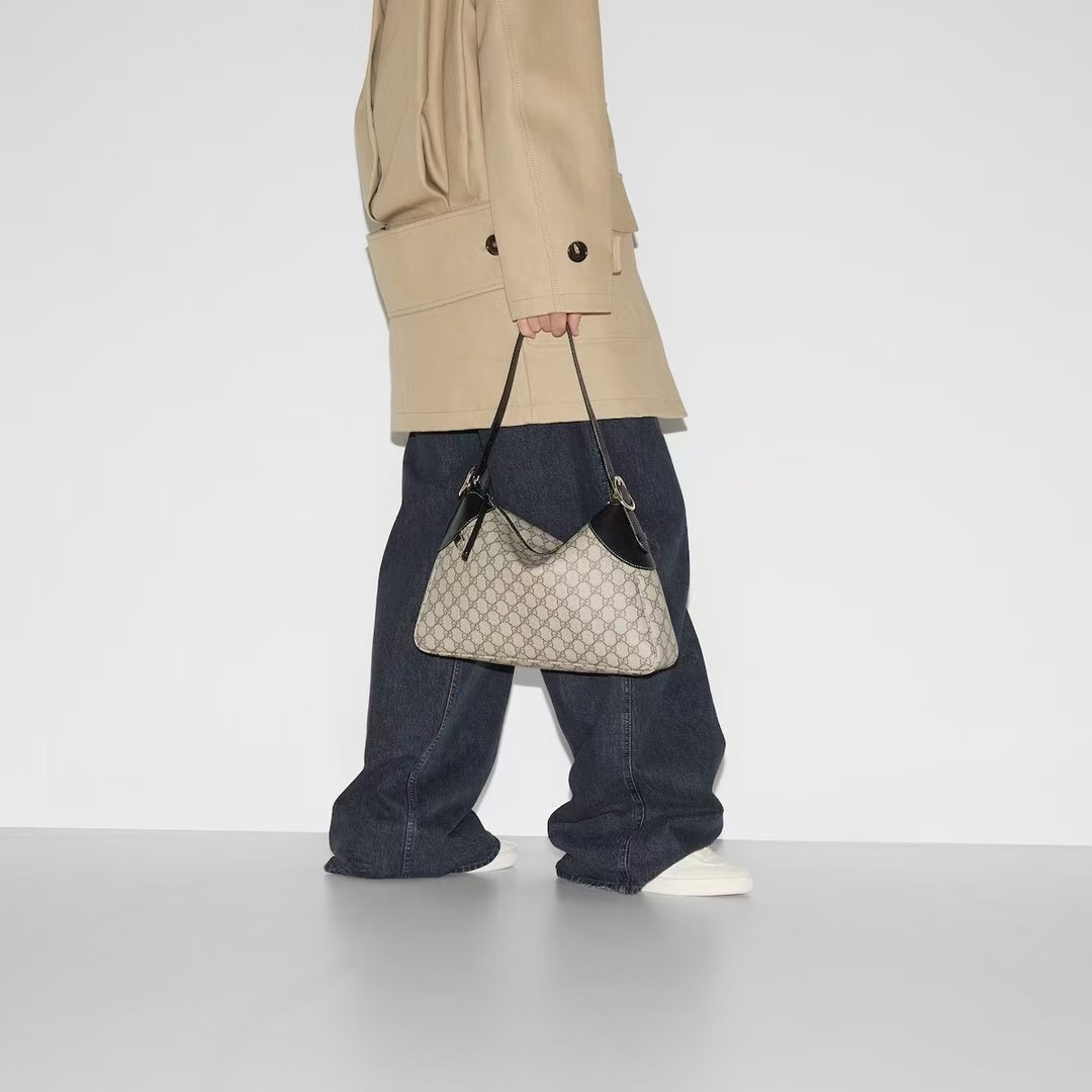 Gucci Emblem Shoulder Bag