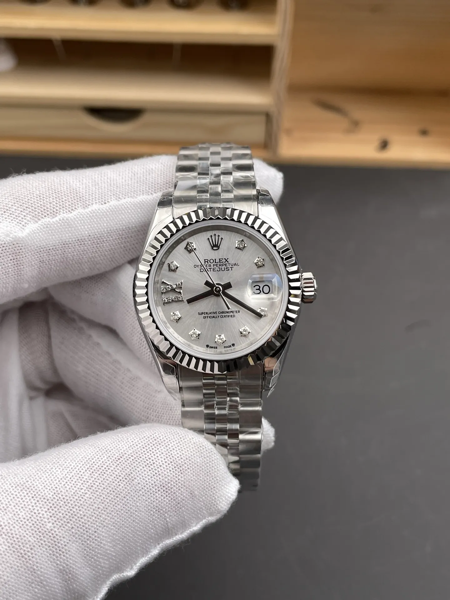 Rolex Datejust Silver Dial Ladies 28mm