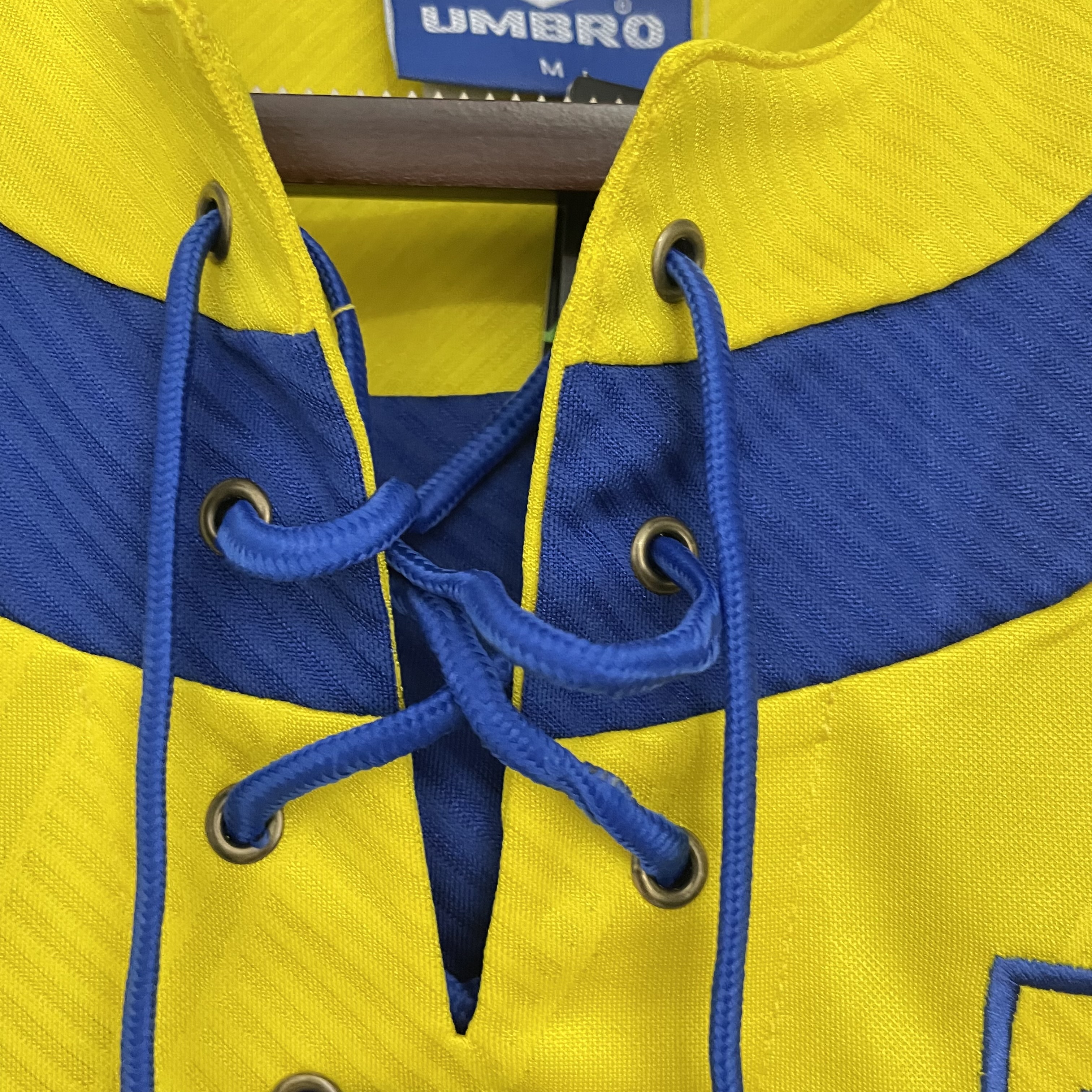 1993/95 Parma Home Retro Jersey 1:1 Thai Quality - Fans Edition