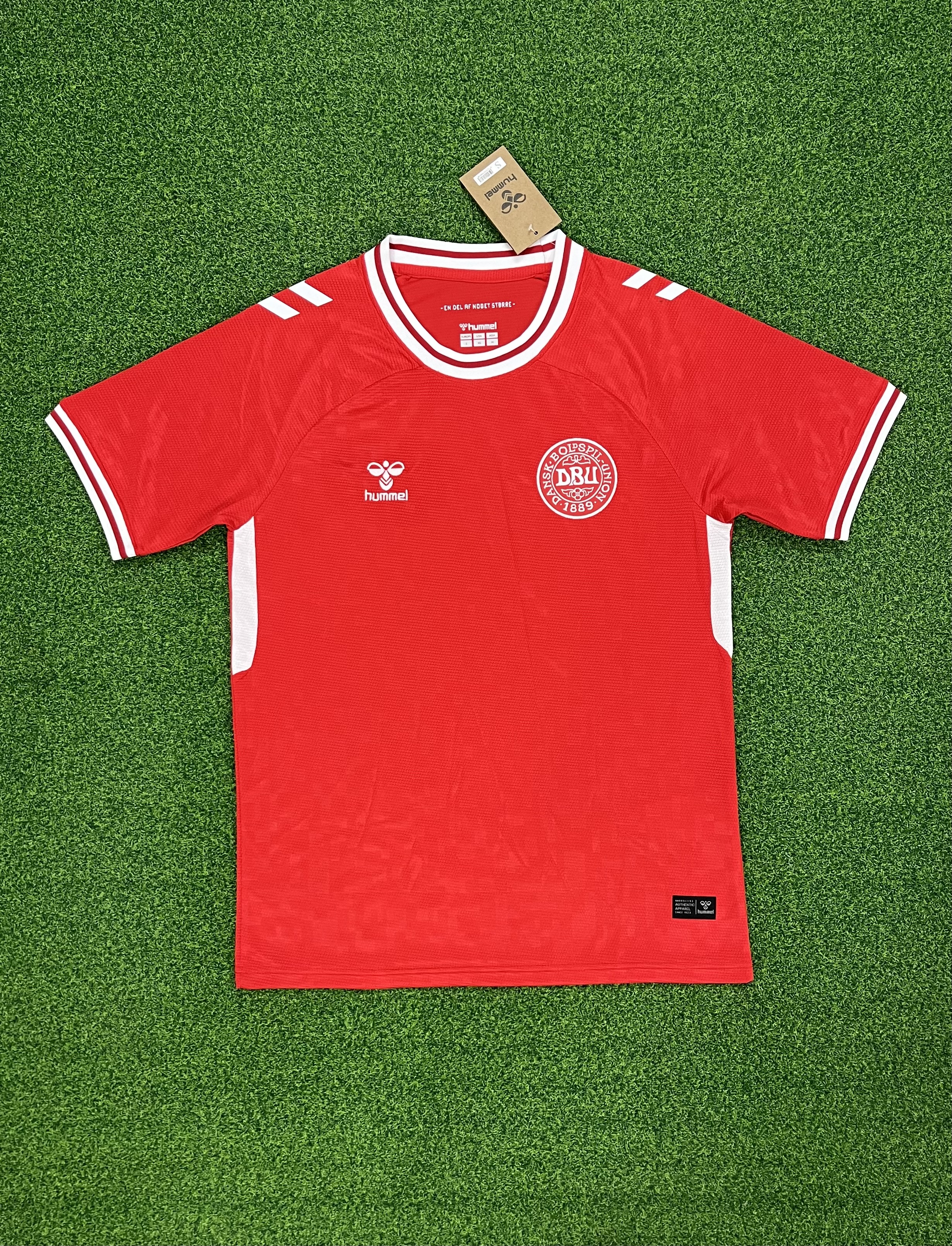 2425 Denmark home   jersey...Player embroidery version