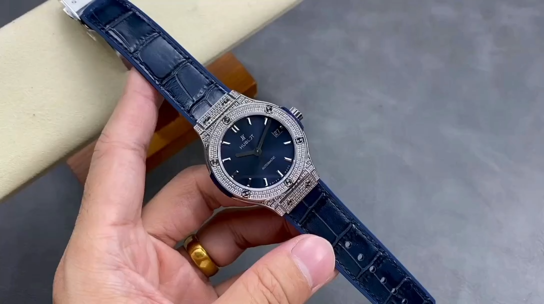 【Super Clone】511.NX.7170.LR Hublot Classic Fusion Diamond Automatic