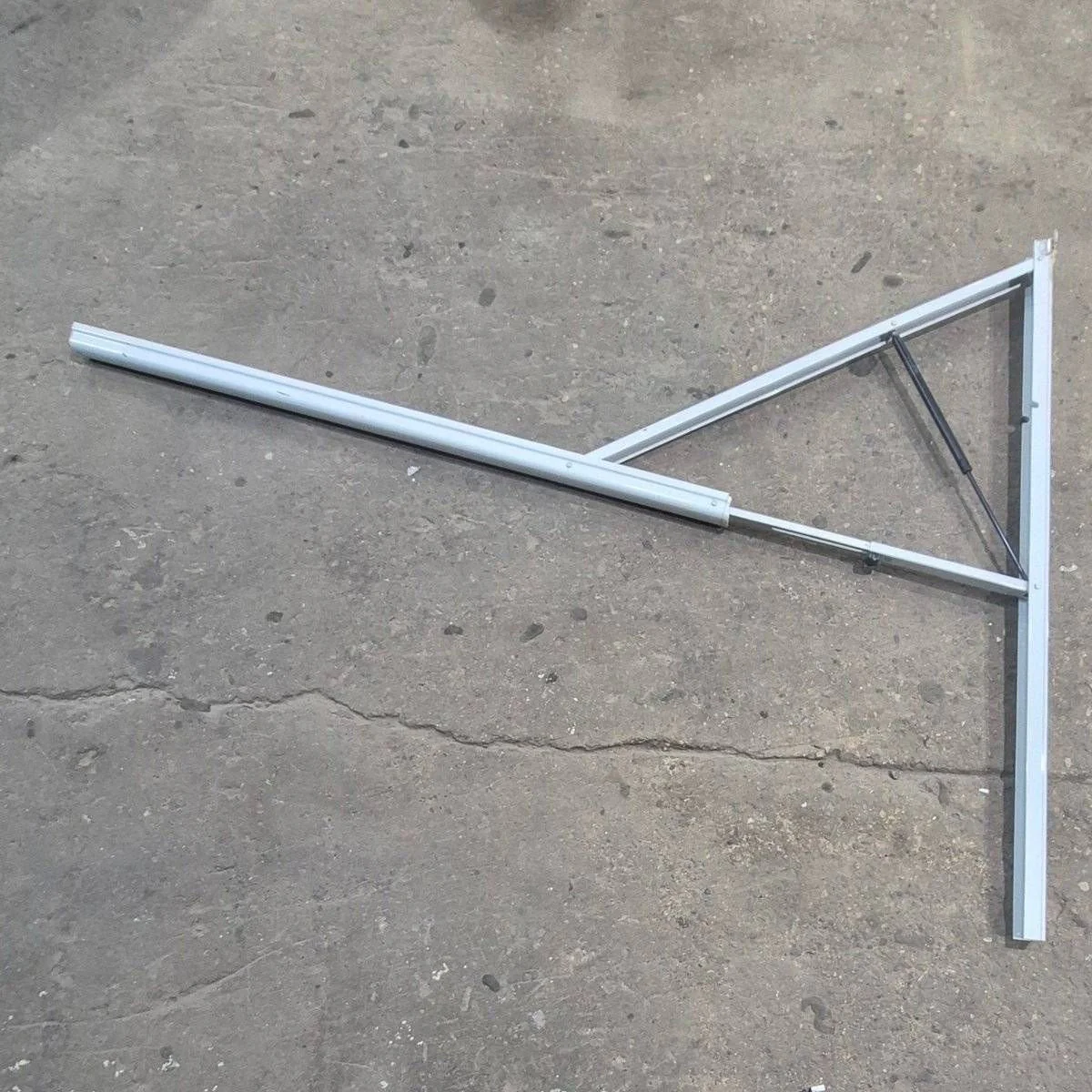 Used Dometic Awning Arm, Idler (Rear), White, Standard, 66 - 3312487.022B