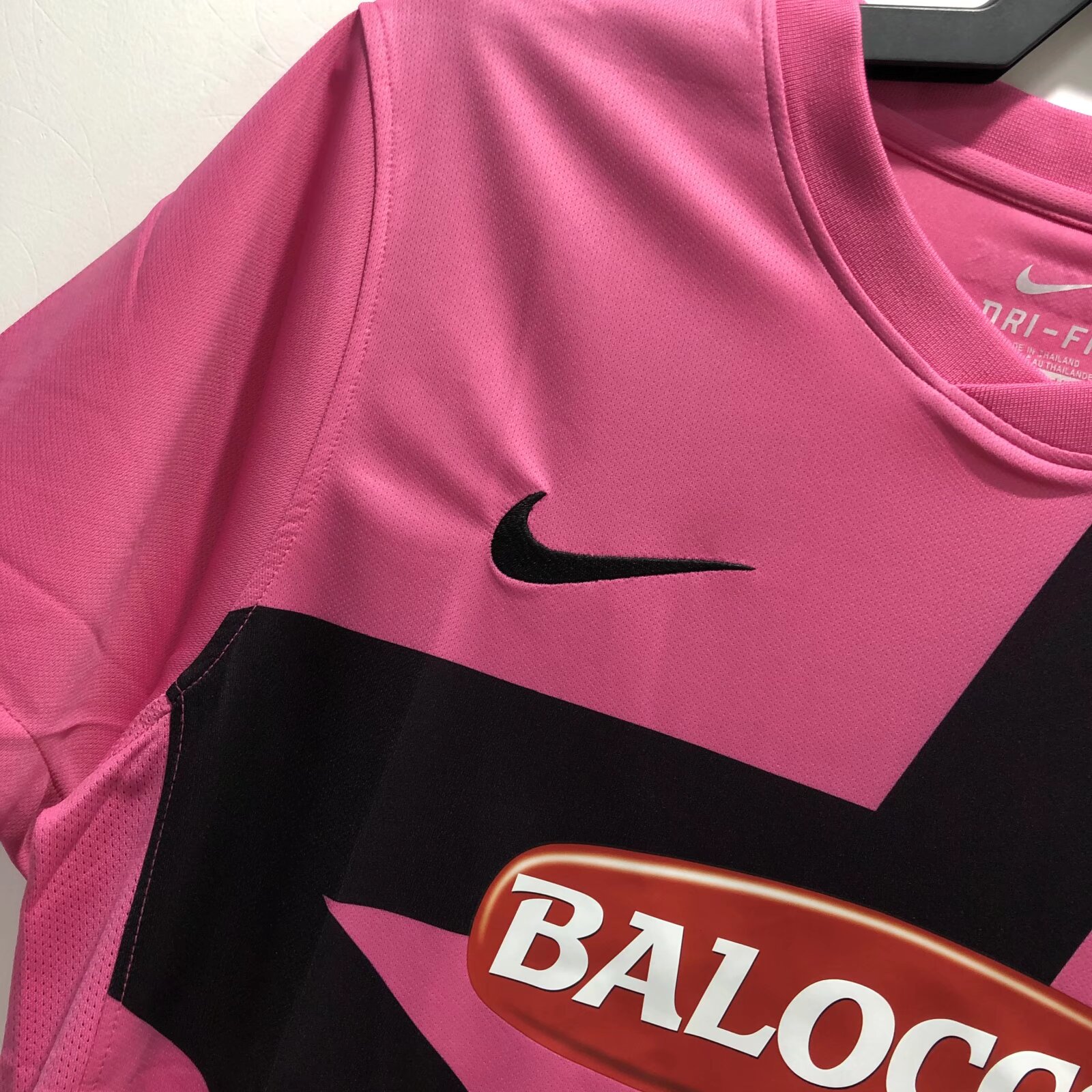 2011/2012 Juventus Pink Retro Jersey