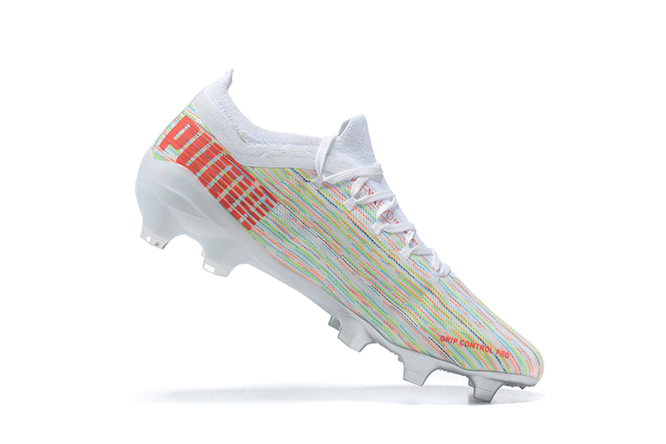 Fully knitted waterproof FG football shoes