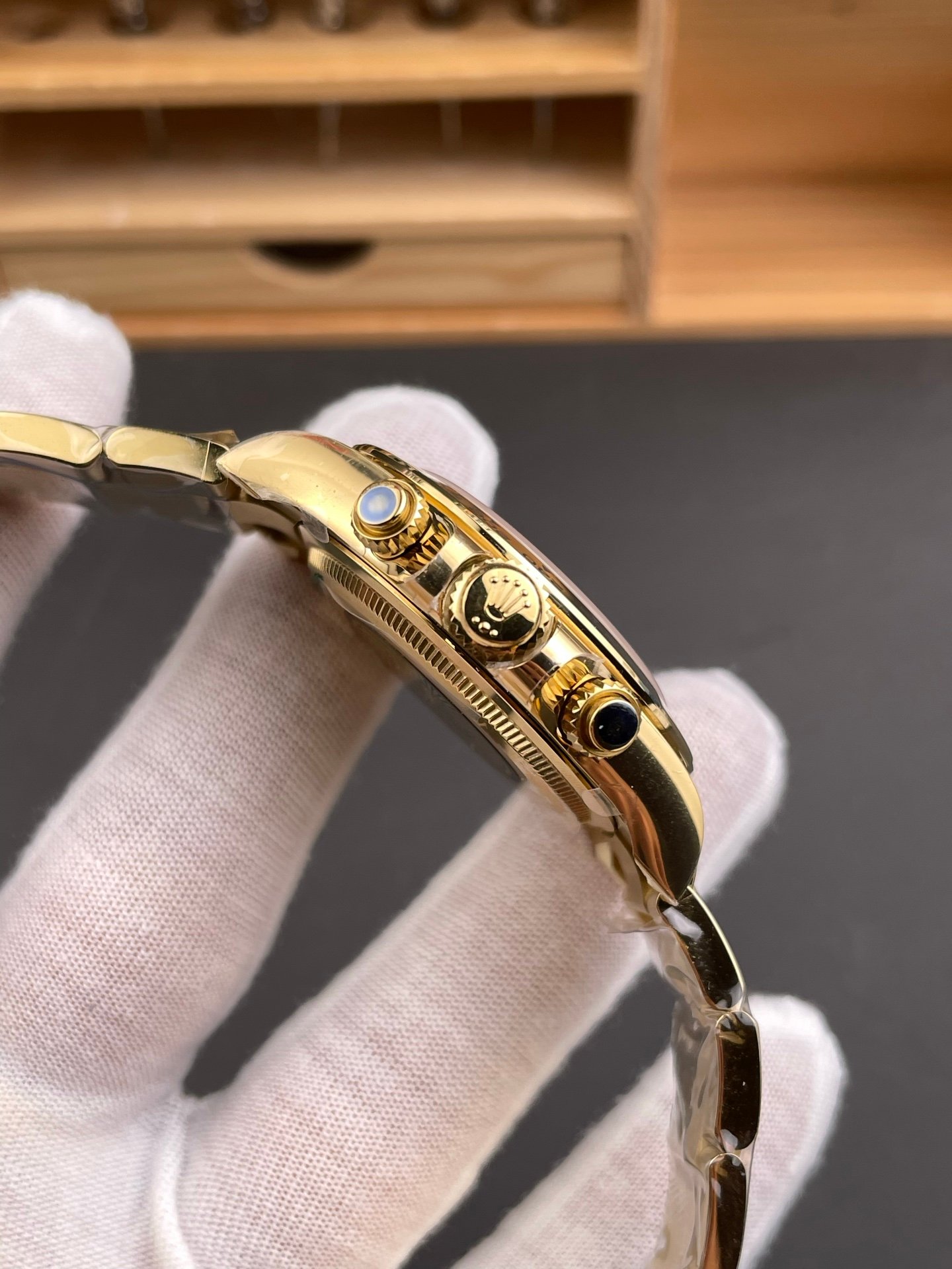 Rolex Daytona Black Gold Full Gold