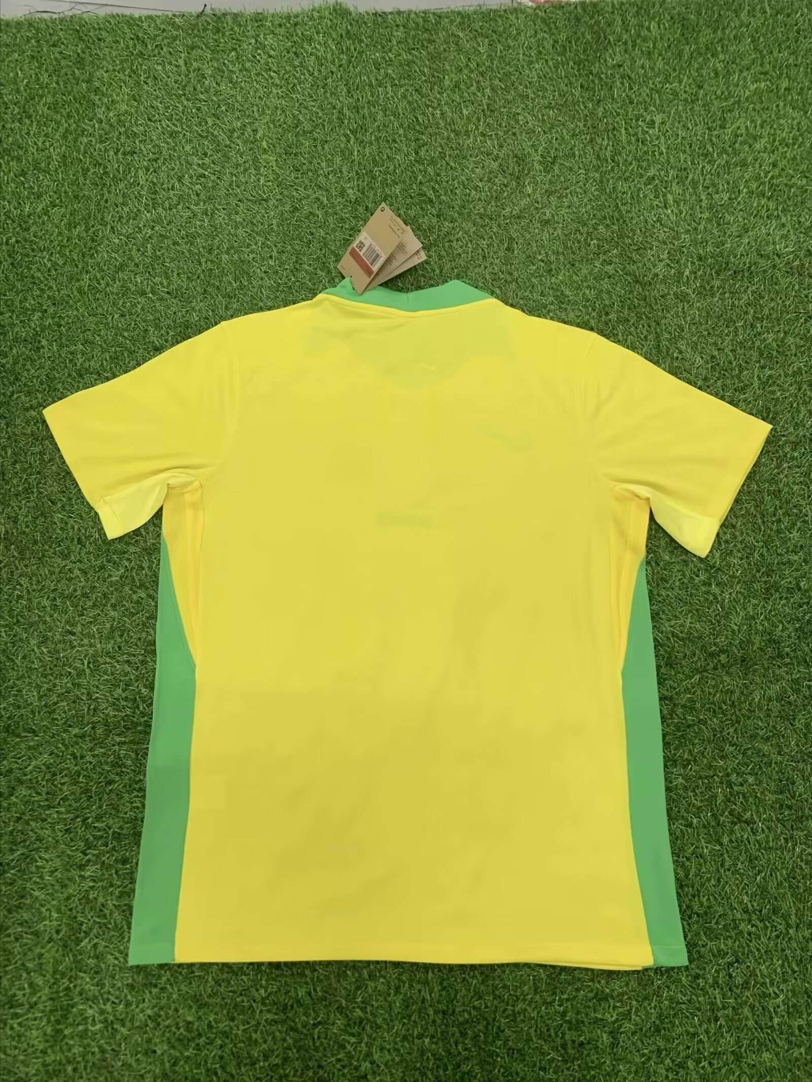2025 Brazil Home Football Shirt 1:1 Thai Quality