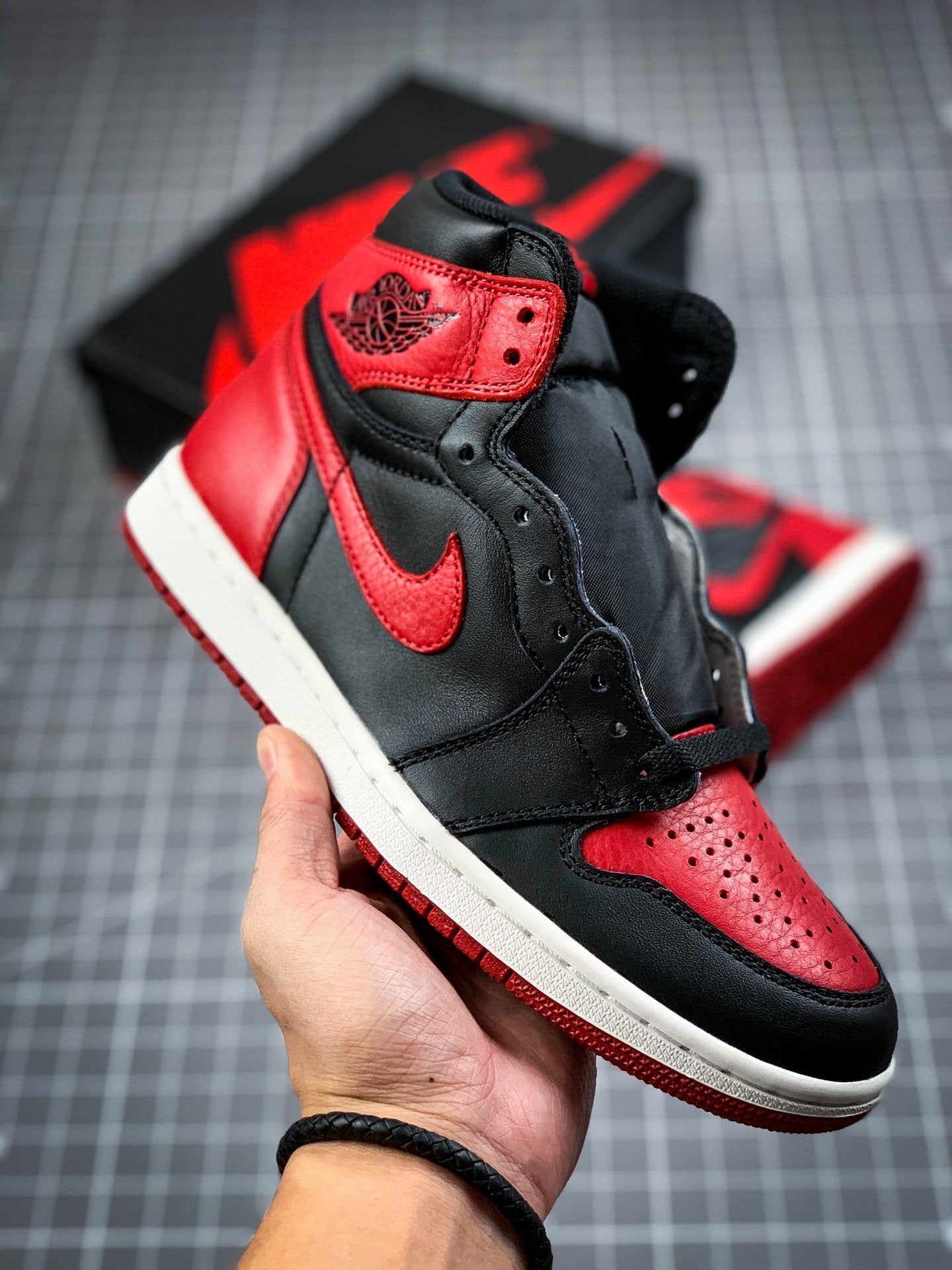 Jordan 1 Retro High Bred Banned