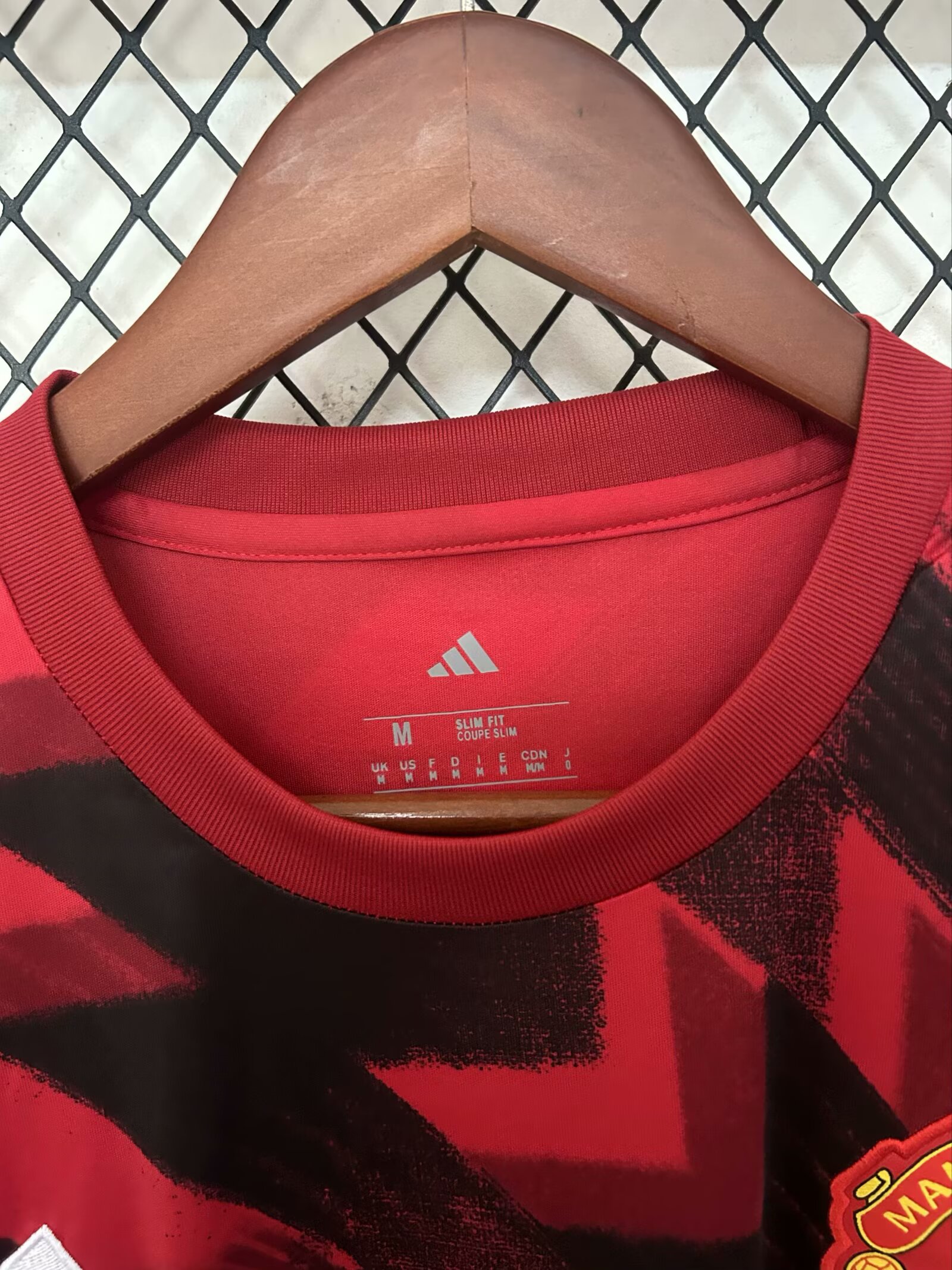 2025-26 New Season - Manchester United Pre-League Jersey - Fan Edition