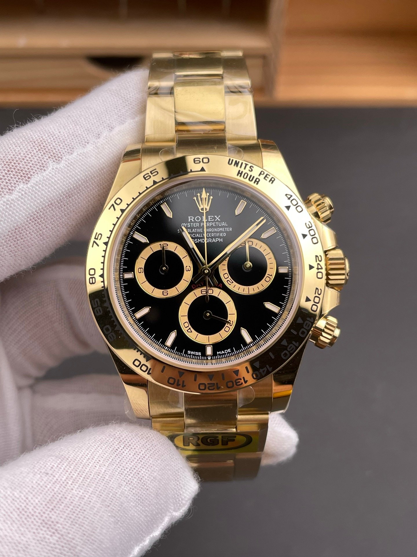 Rolex Daytona Black Gold Full Gold