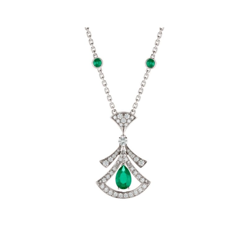 DIVAS’ DREAM Necklace