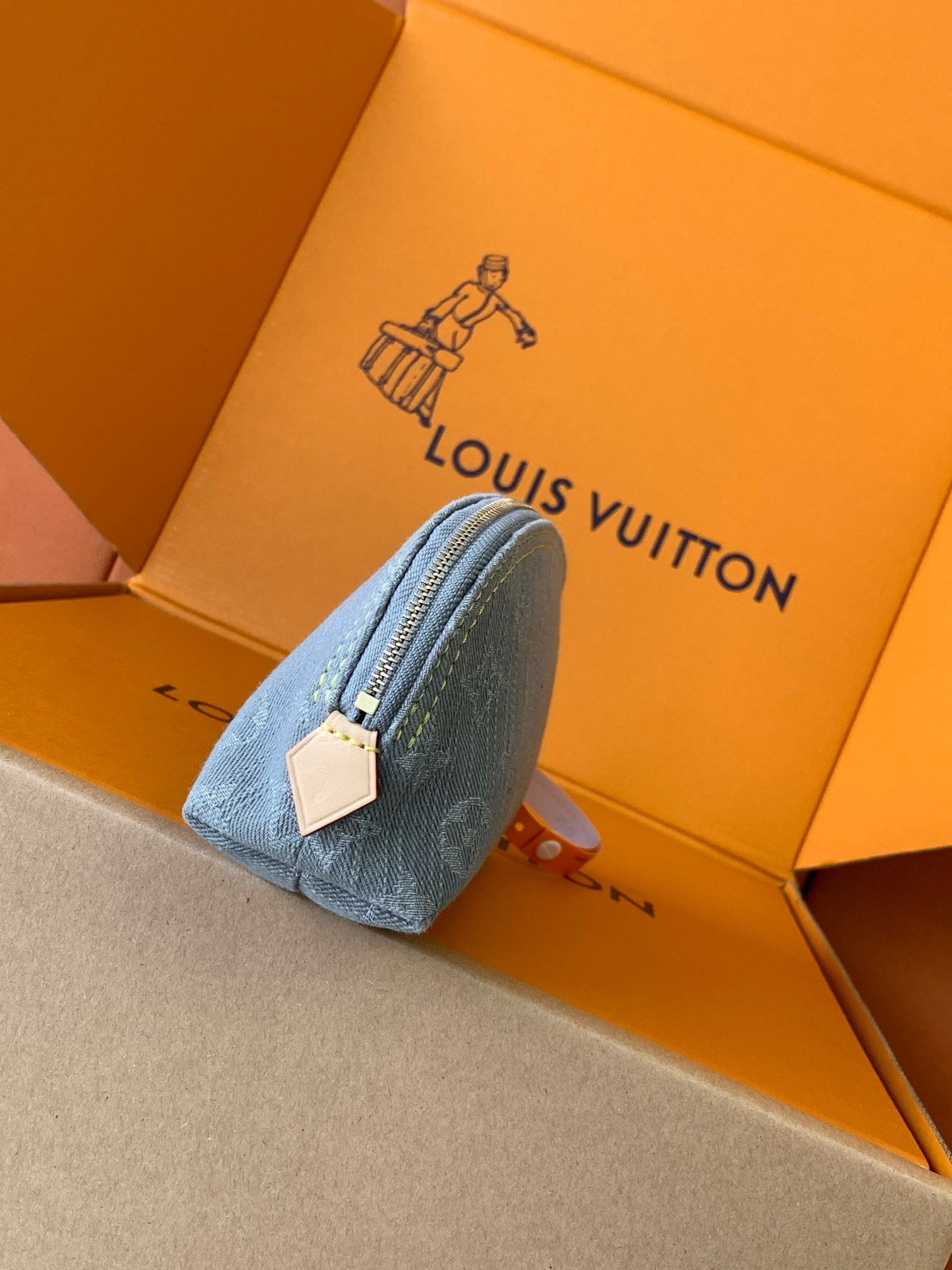 [15A SALE]LV Denim Monogram Pochette Cosmetique PM Top Quality