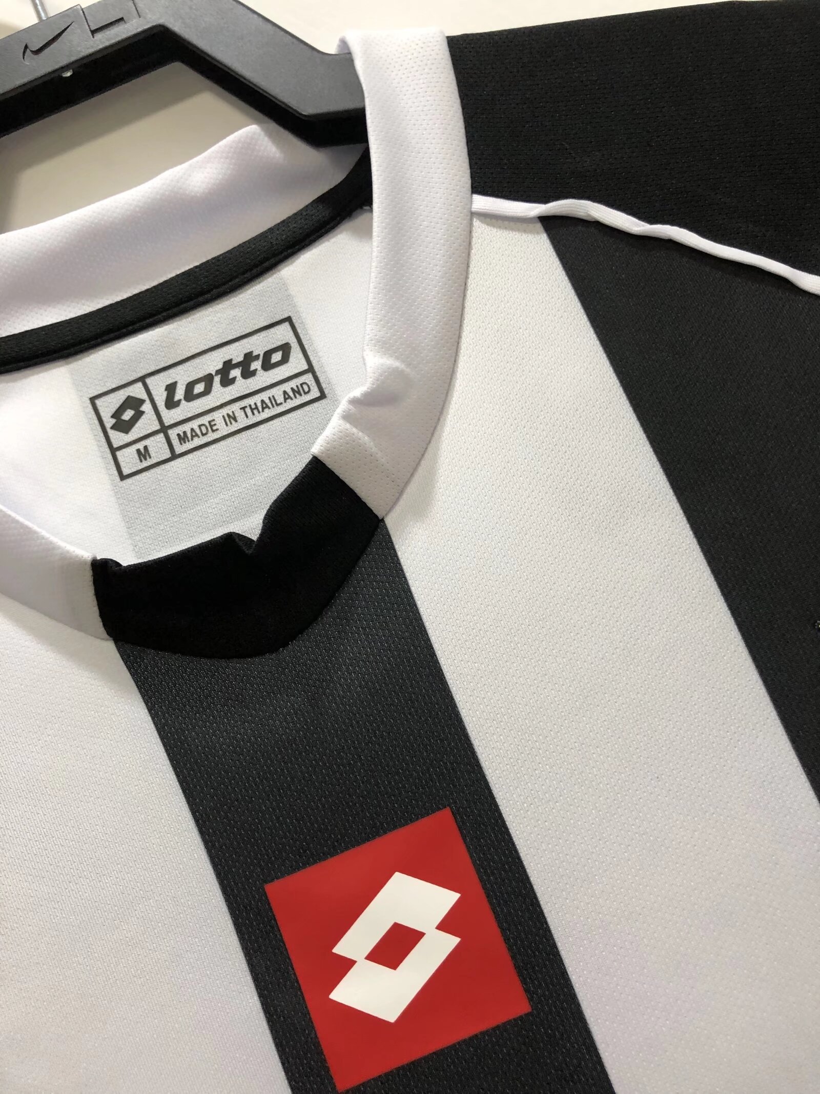 2002/2003 Juventus home retro jersey - Fans Edition