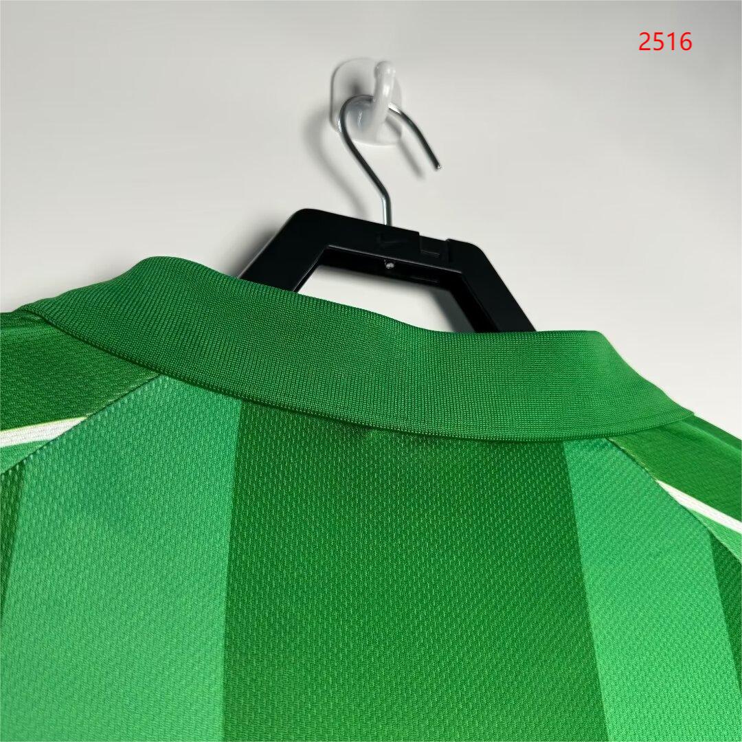 1997/99 Tottenham Hotspur Goalkeeper Retro Long Sleeve Shirt - Fans Edition