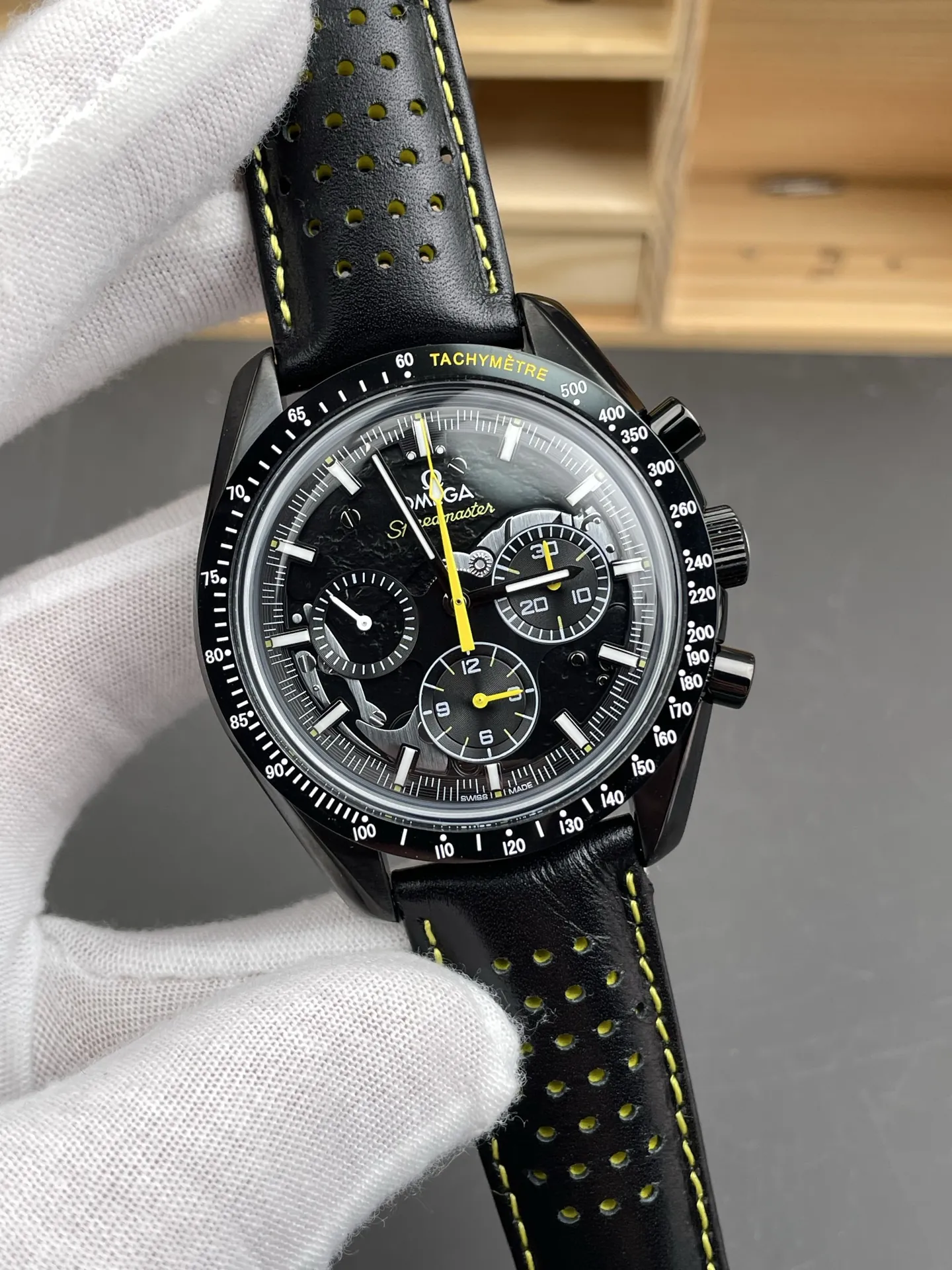 Omega Speedmaster Black 44mm