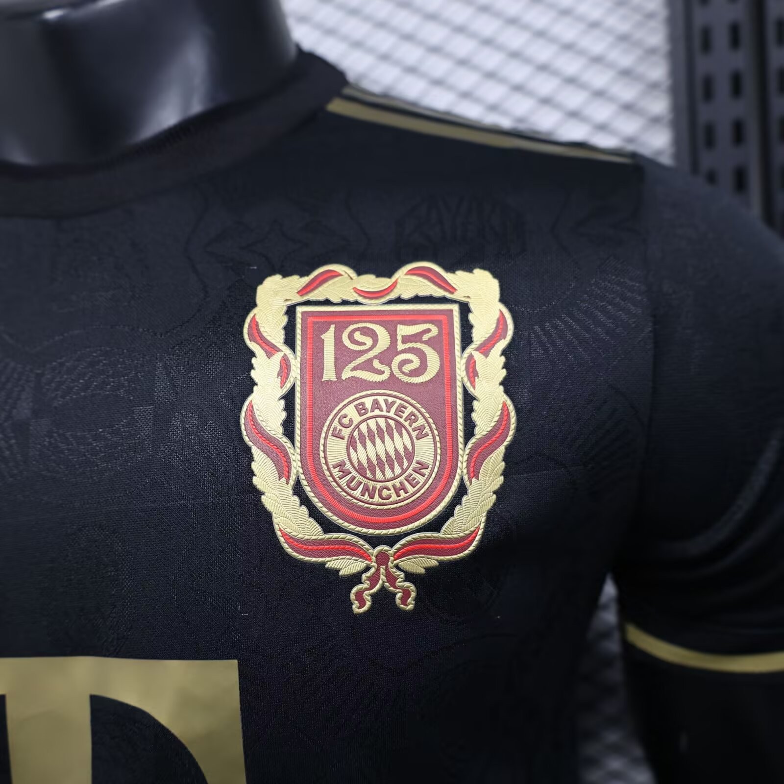 2025/2026 Player Version Bayern Munich 125th Anniversary Black Edition Football Shirt 1:1 Thai Quality