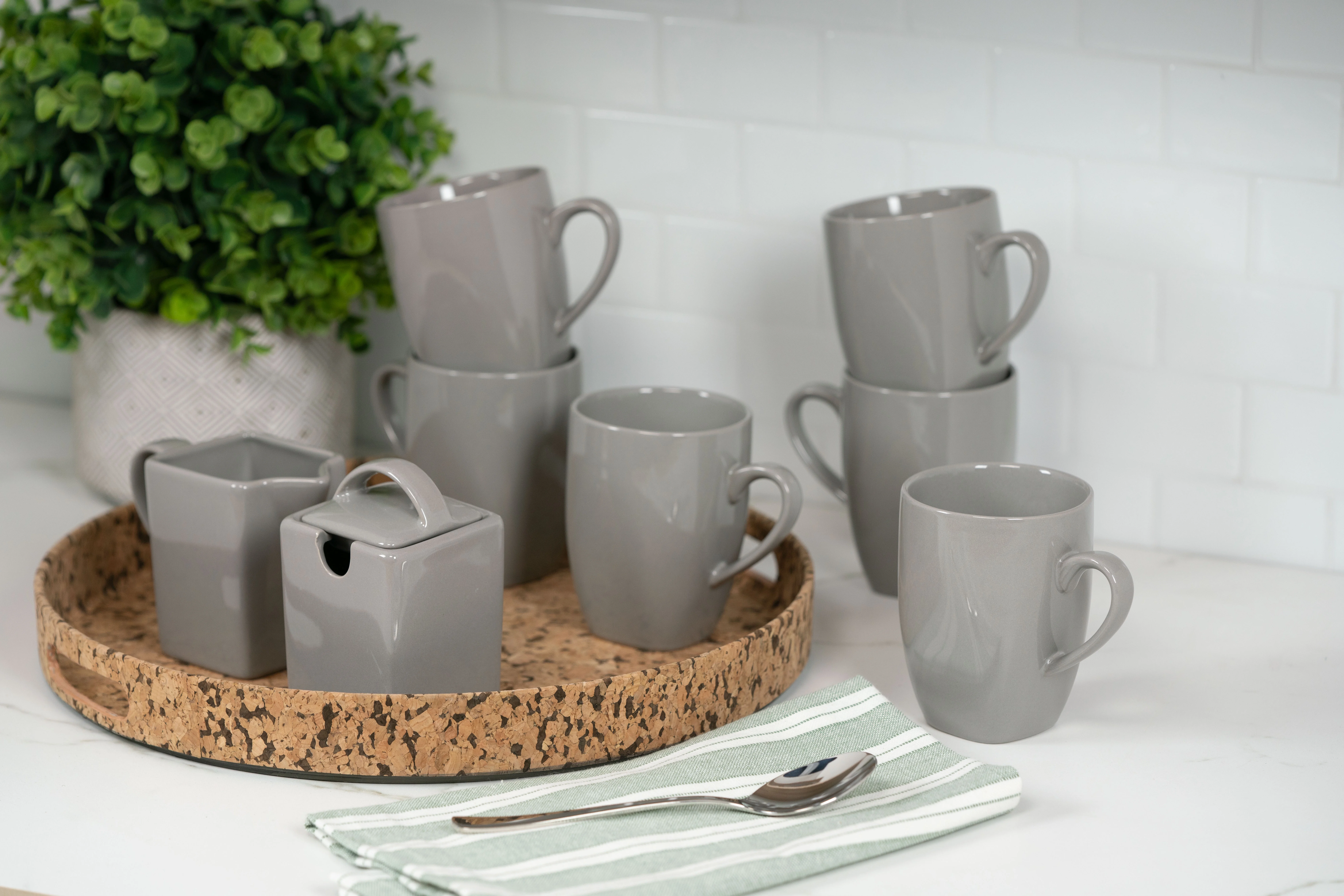 10 Strawberry Street Nova Square 40 Piece Stoneware Dinnerware Set, Gray