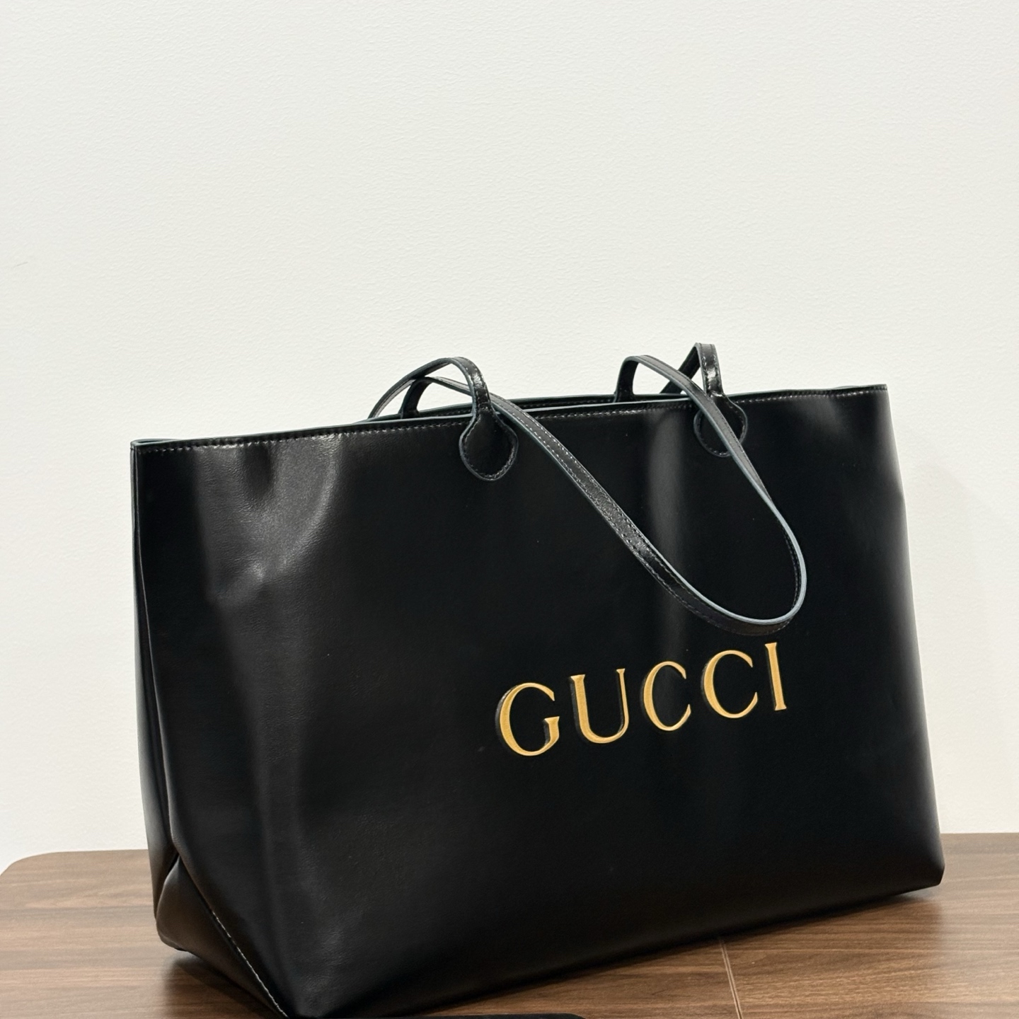 Gucci Logo Print Tote Bag