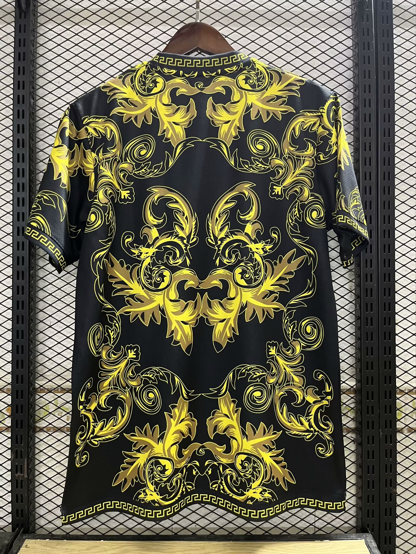 2024/25 Italy black and gold special edition jersey 1:1 Thai quality - Fans Edition