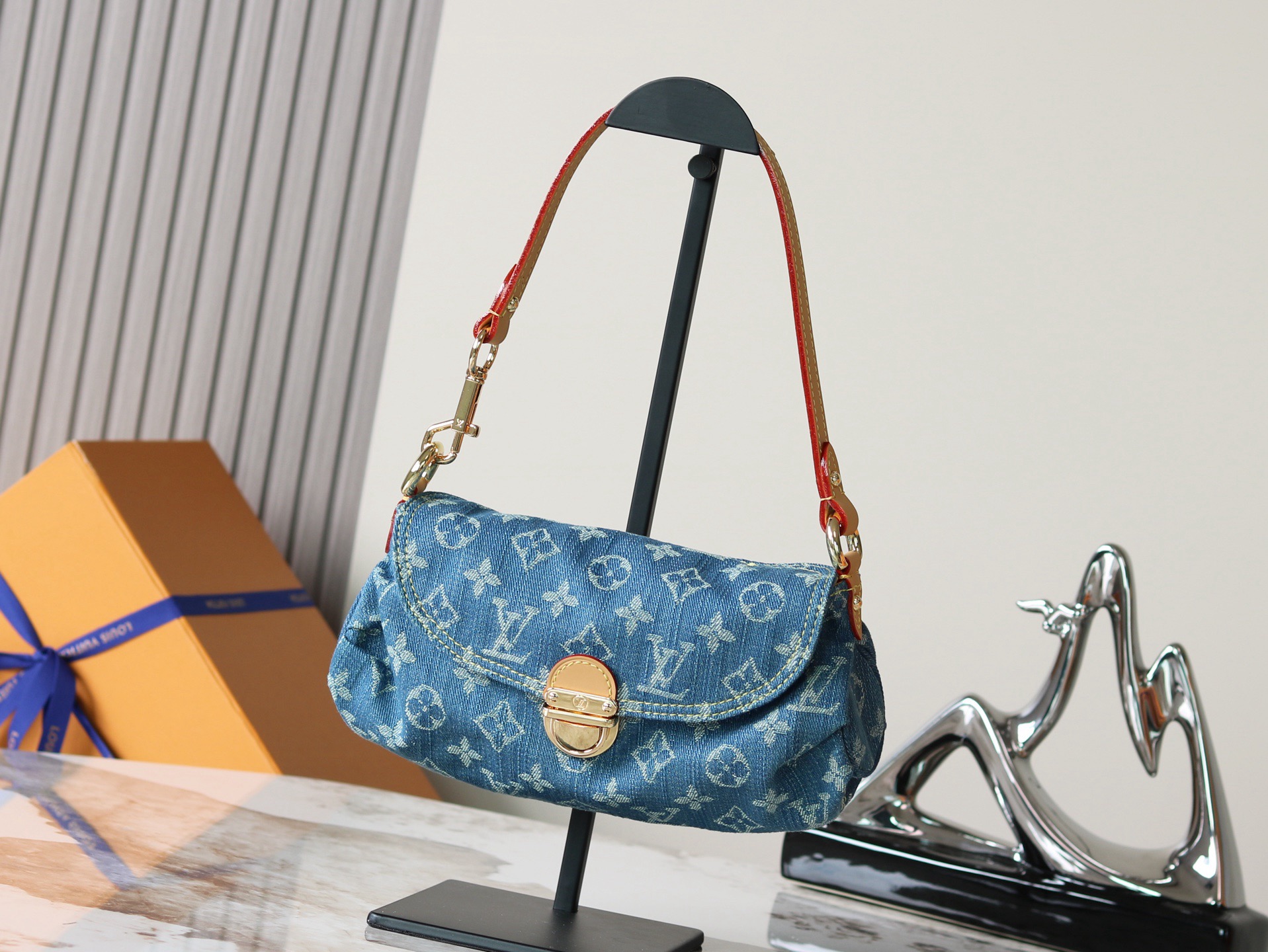 LV Monogram Denim Mini Pleaty Shoulder Bag -10A Mirror Version