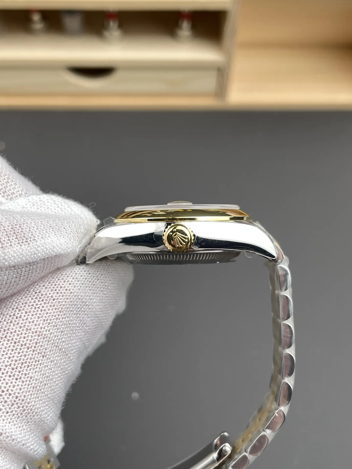 Rolex Datejust Two-Tone Ladies 28mm