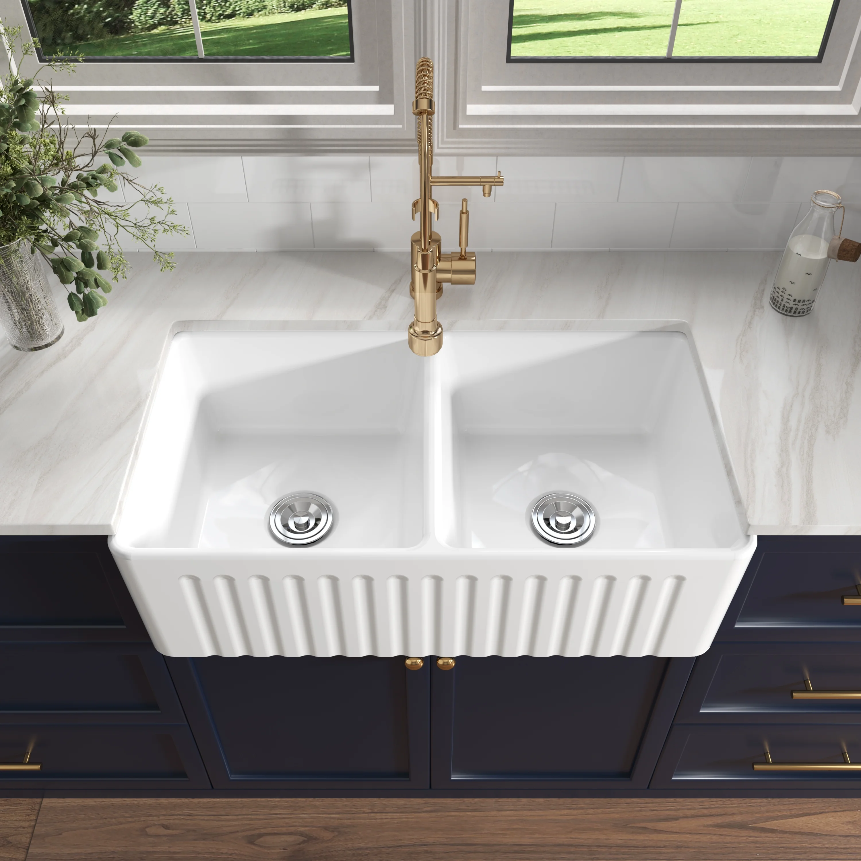 HOROW 33x18 inch Fireclay Kitchen Sink Undermount Double Bowl Apron-front Ceramic with Bottom Grid and Strainer