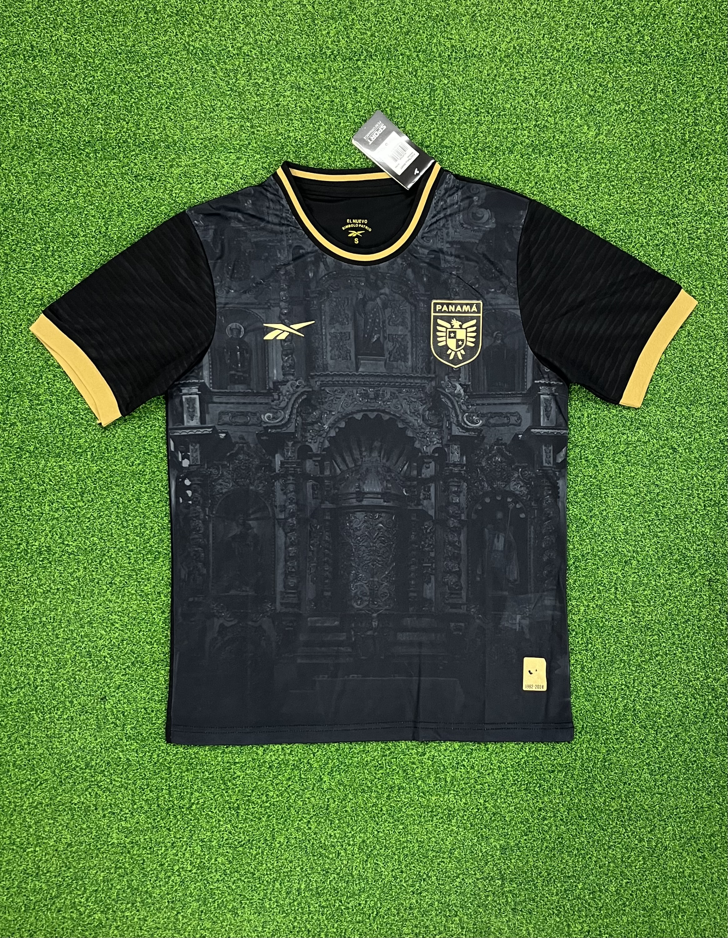 2425 Panama Limited Edition jersey...Player embroidery version