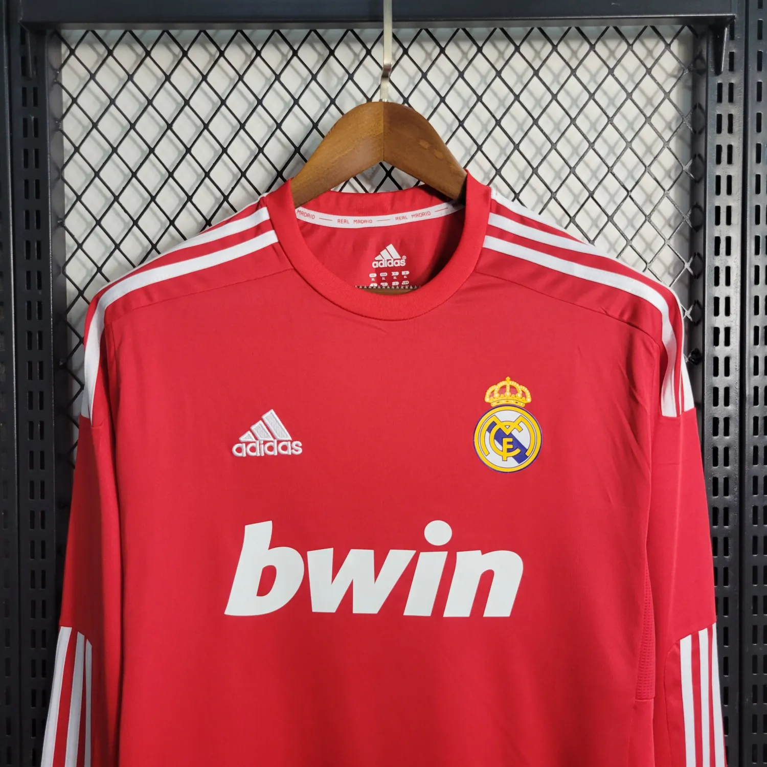 2011/12 Real Madrid Red Retro Long Sleeve Jersey - Fans Edition
