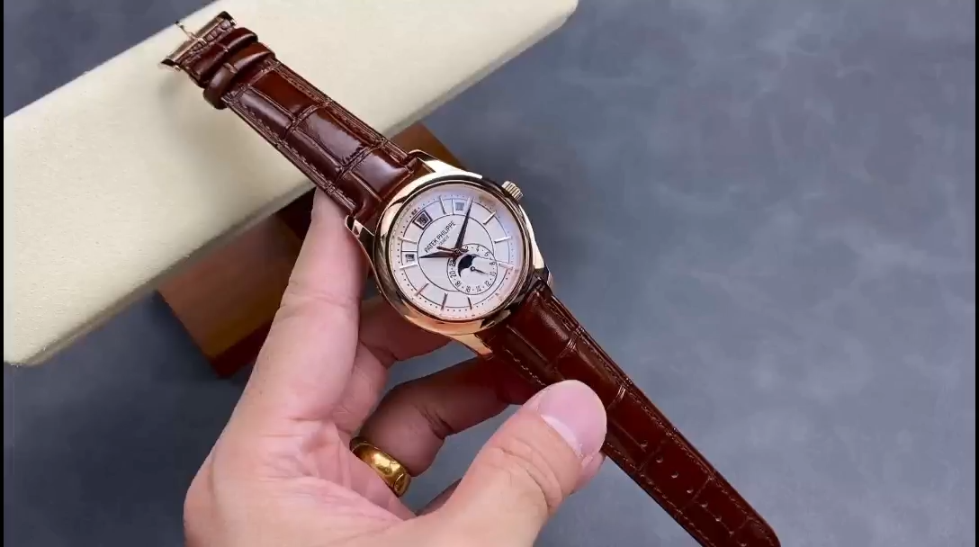【Super Clone】Replica Patek Philippe Complications Rose Gold 5205R 001 40mm Mens Watch