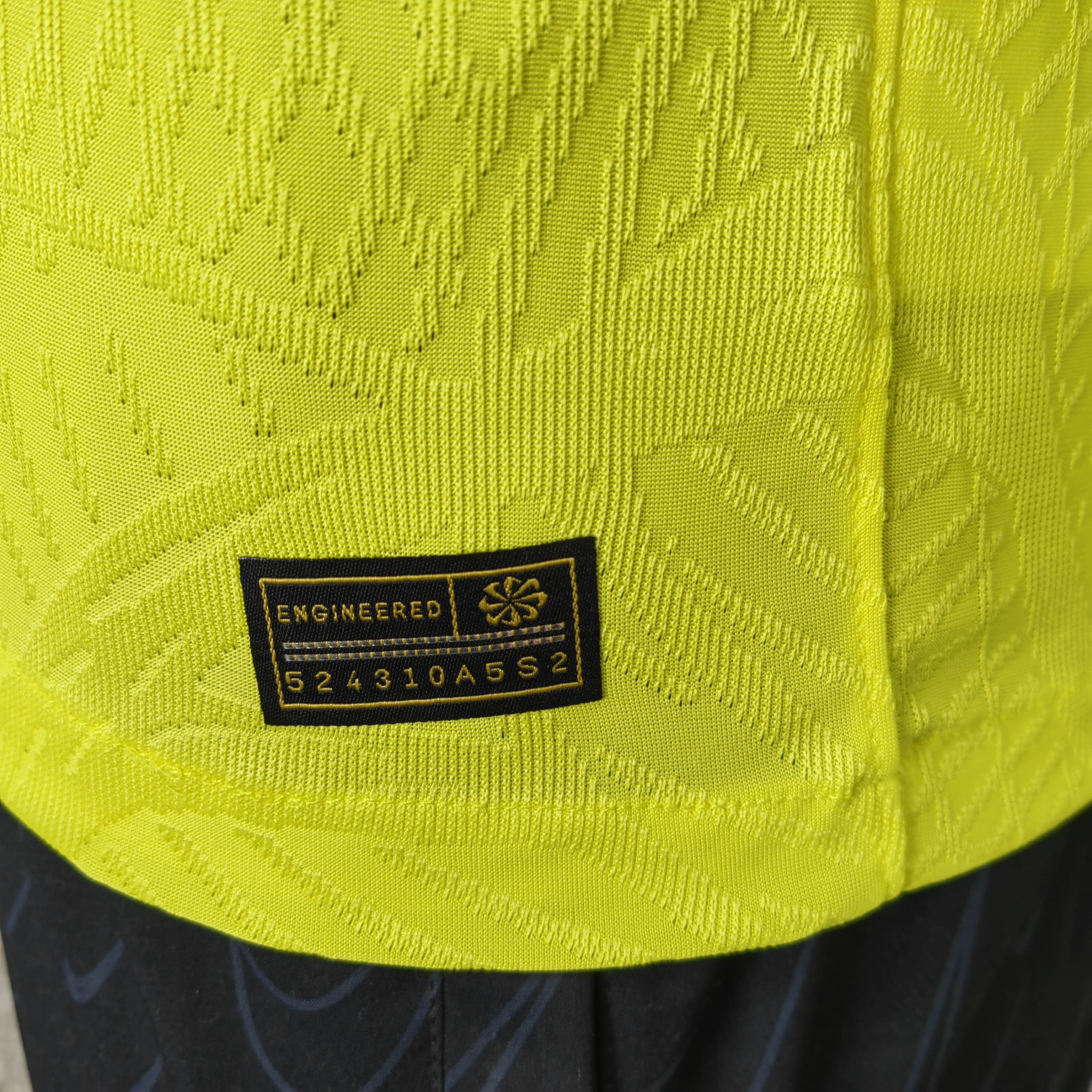 2022 Player Version Malaysia Home Football Jersey