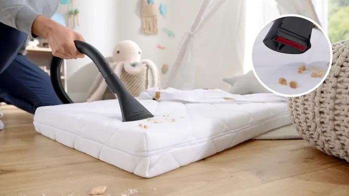 BOSCH - SERIE 4 ASPIRAPOLVERE CON SACCO PROHYGIENIC-Black,White