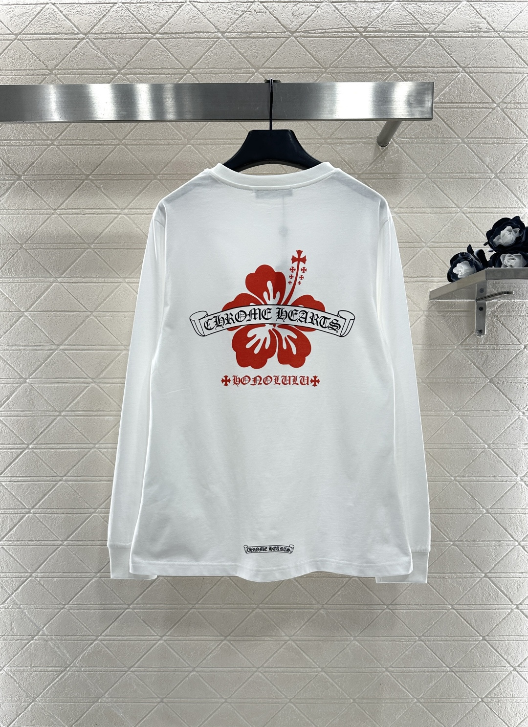 Letter Flower Long-Sleeved Top