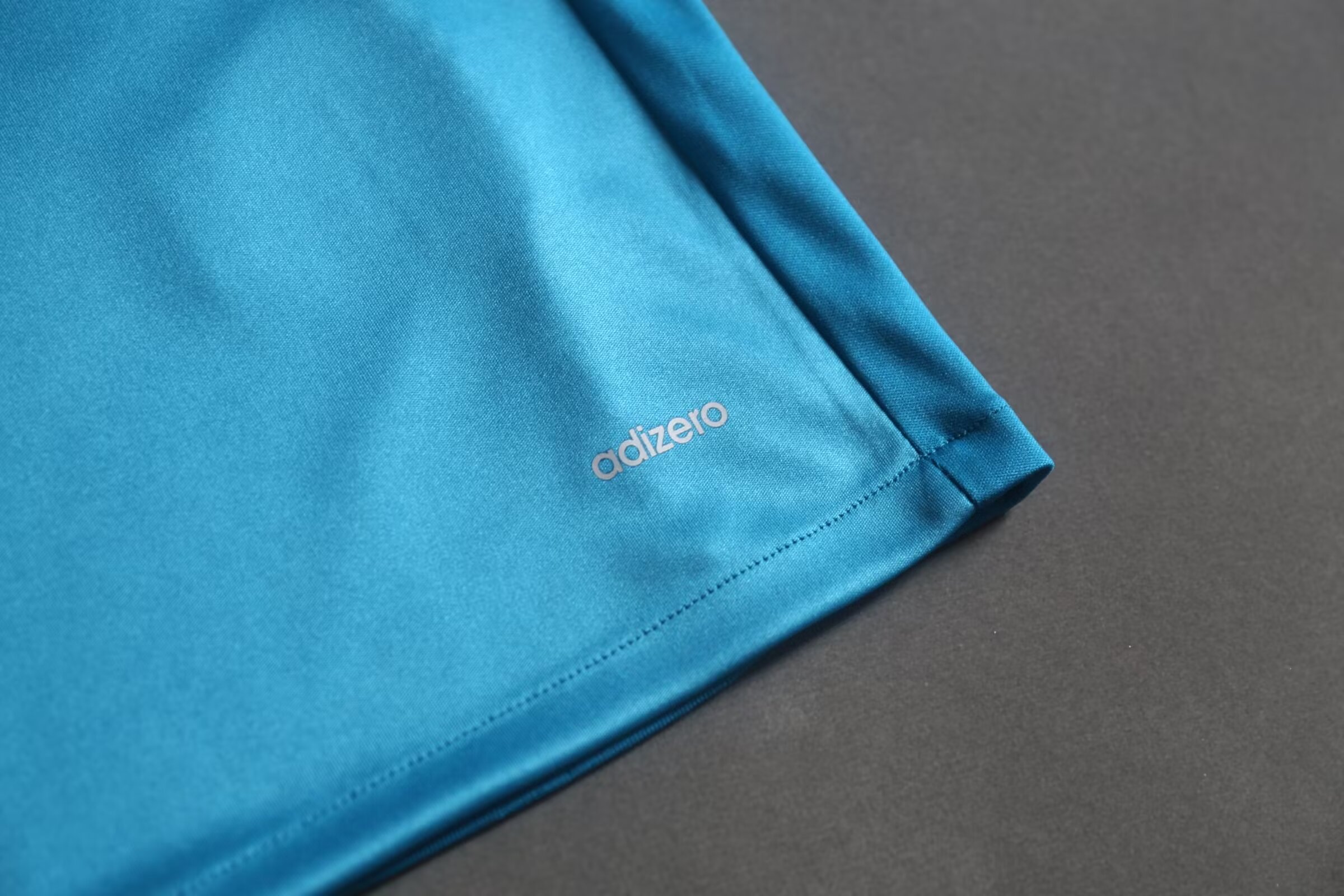 2017/18 Retro Real Madrid Long Sleeve Player’s Edition Jersey