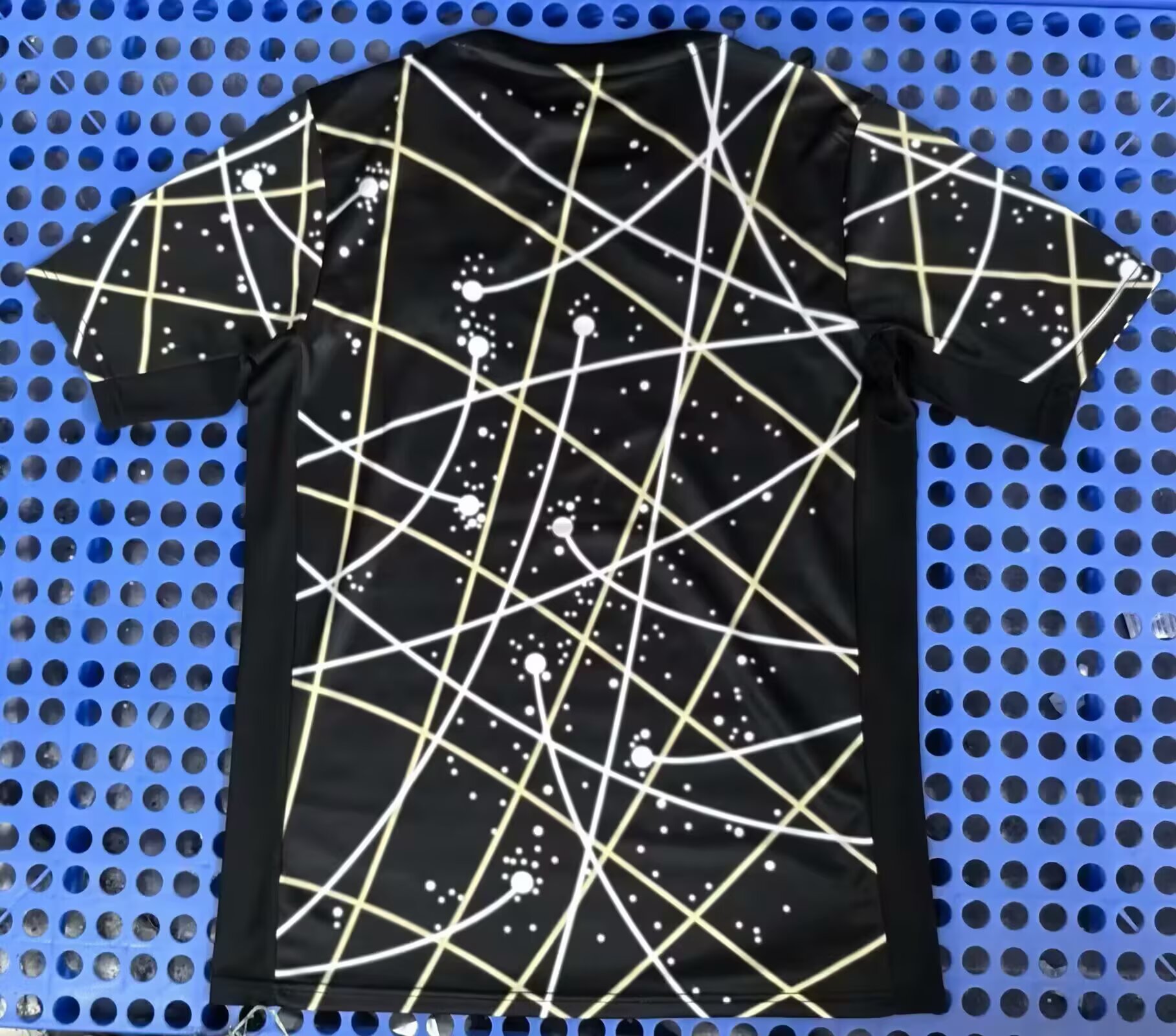 2025-26 Chelsea Striped Pre-match Shirt - Fan Edition