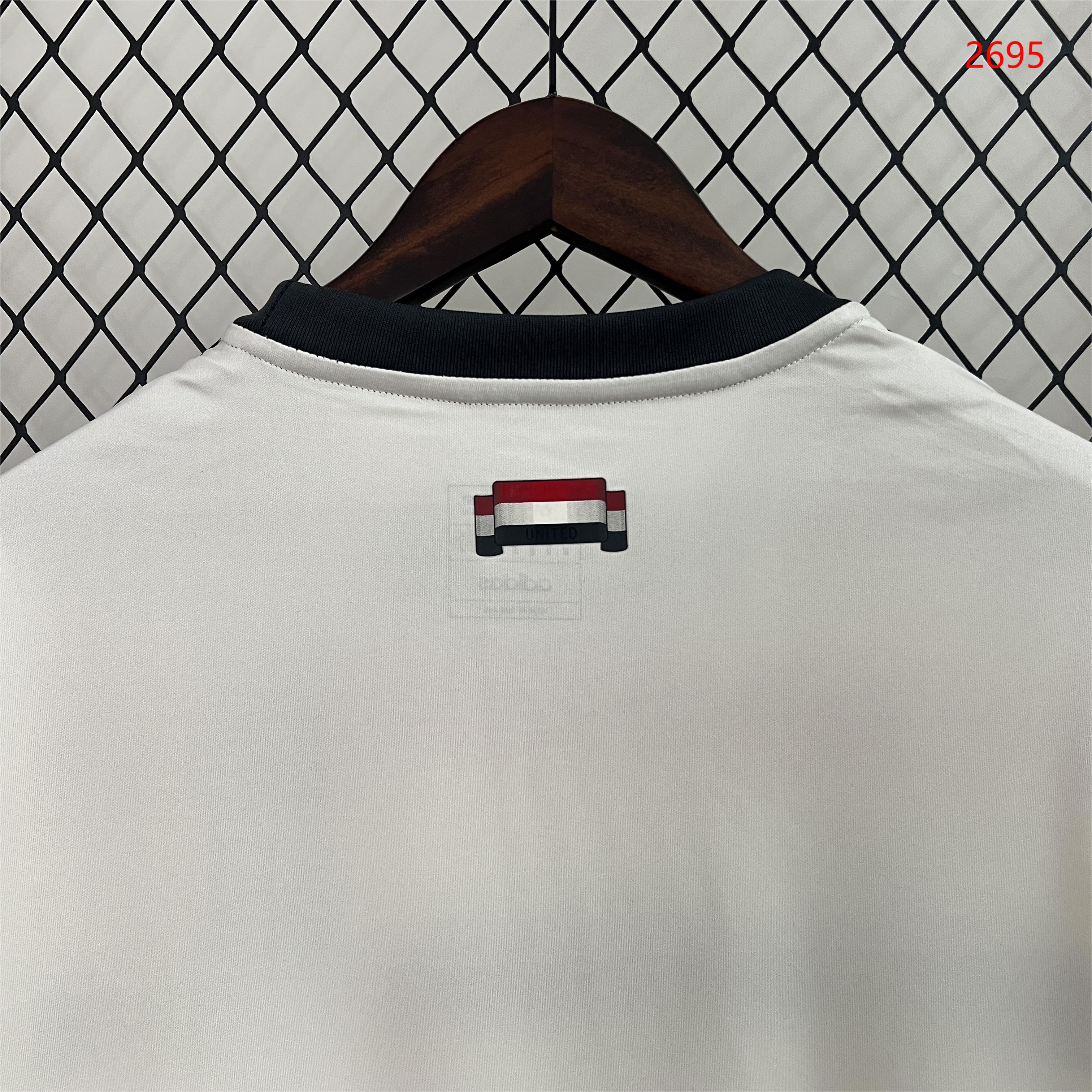 2024/25 Manchester United Second Away Shirt - Fans Edition