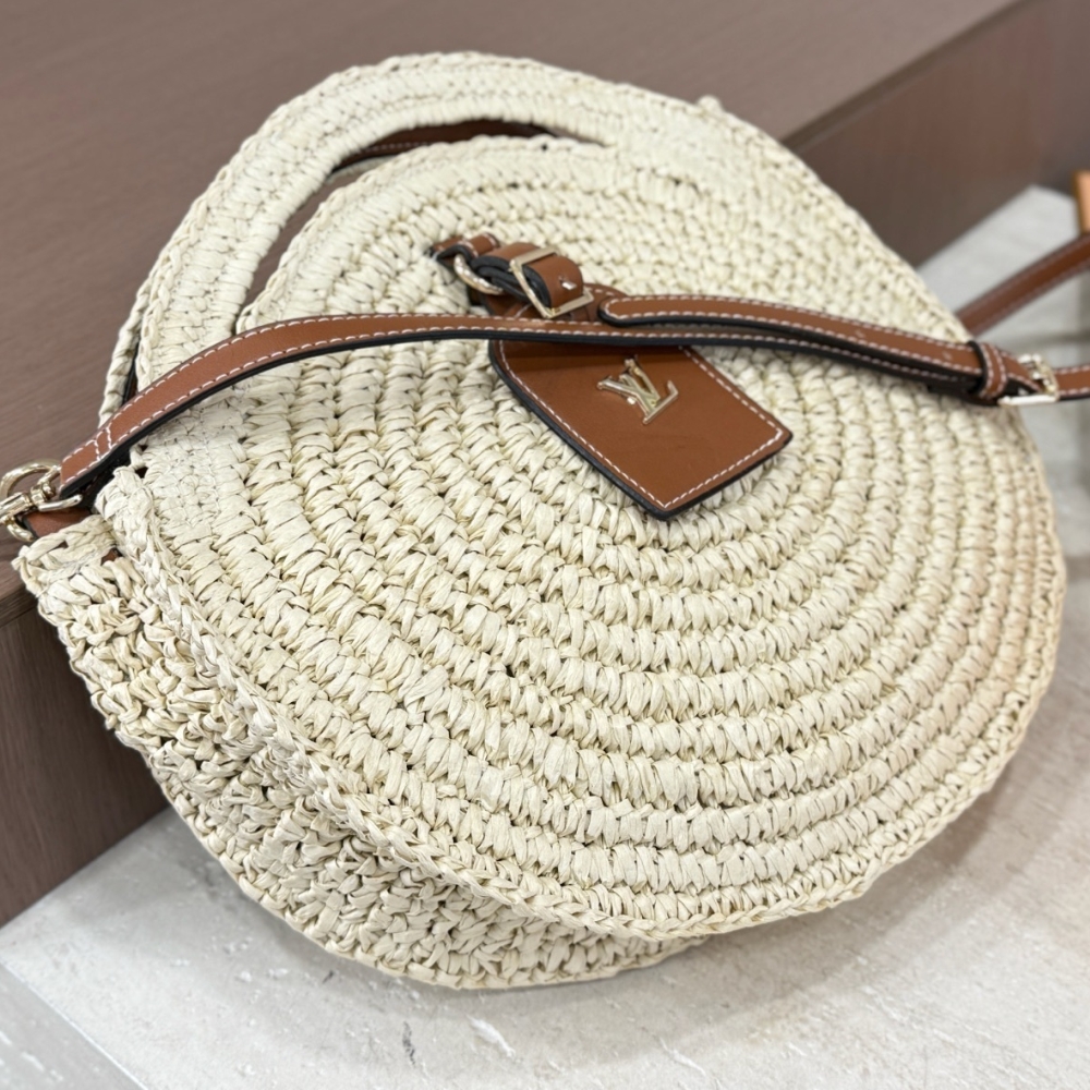 Louis Vuitton Around Me Shoulder Bag Raffia White 11 Inches M25243