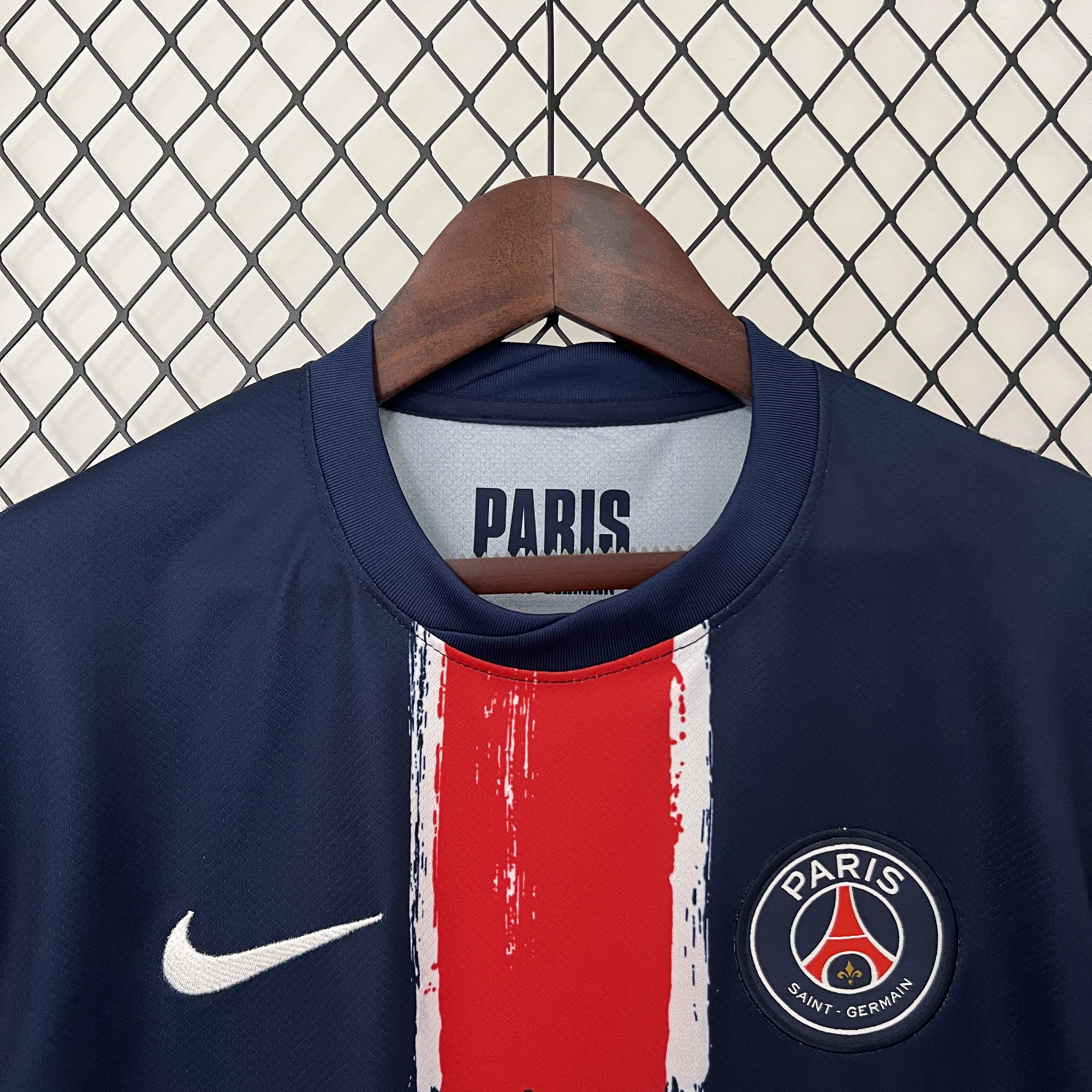2024/25 Paris Home Jersey-Fans