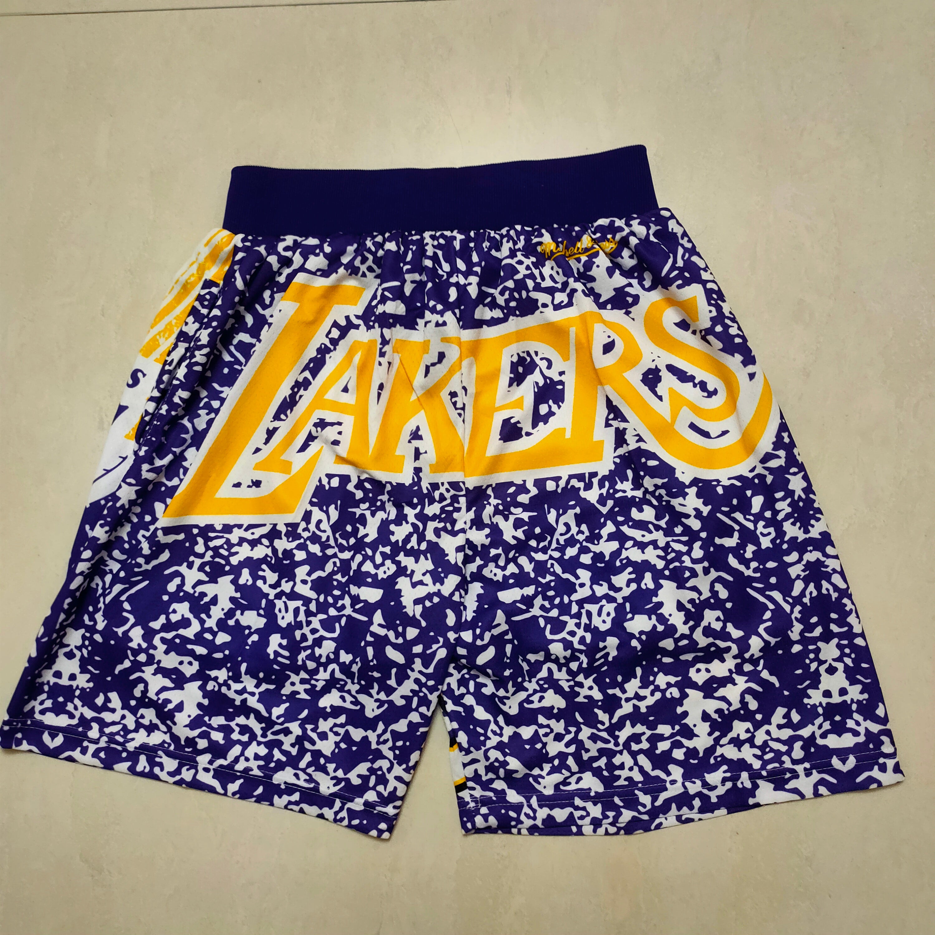 Los Angeles Lakers mitchellNess mN large team logo basketball sweatpants
