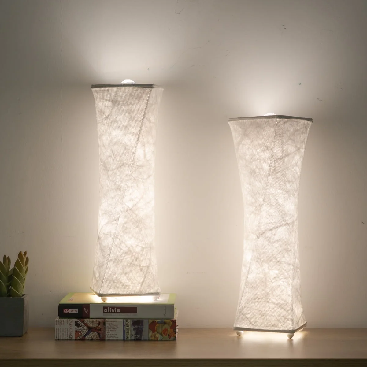 Set of 2 Fabric Table Lamp, 3-Way Dimmable Modern Nightstand Lamp Sets Bedside Touch Desk Lamp With Fabric Cream Shade For Bedroom Table Living Room Reading, LED Strip Included