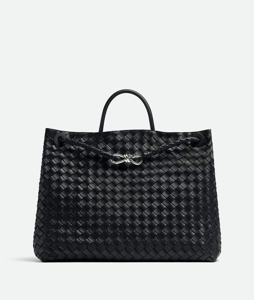 Veneta Crossbody