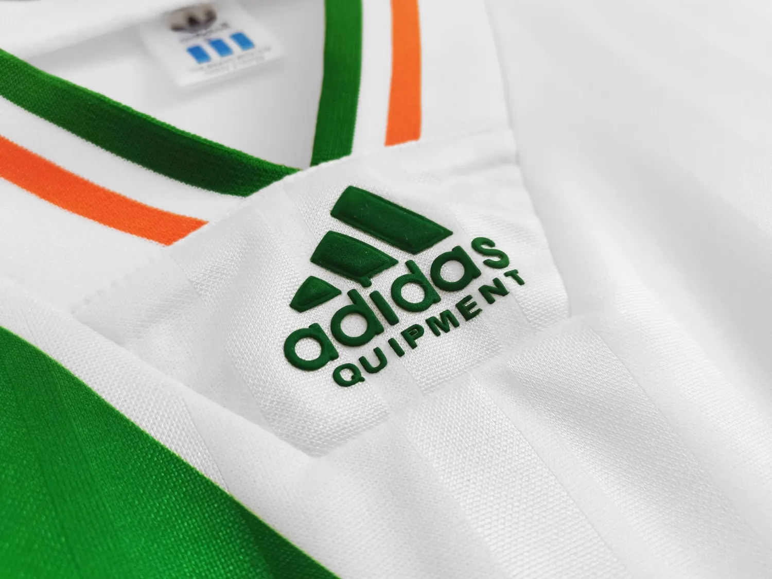 1992/94 Ireland away retro jersey - Fans Edition