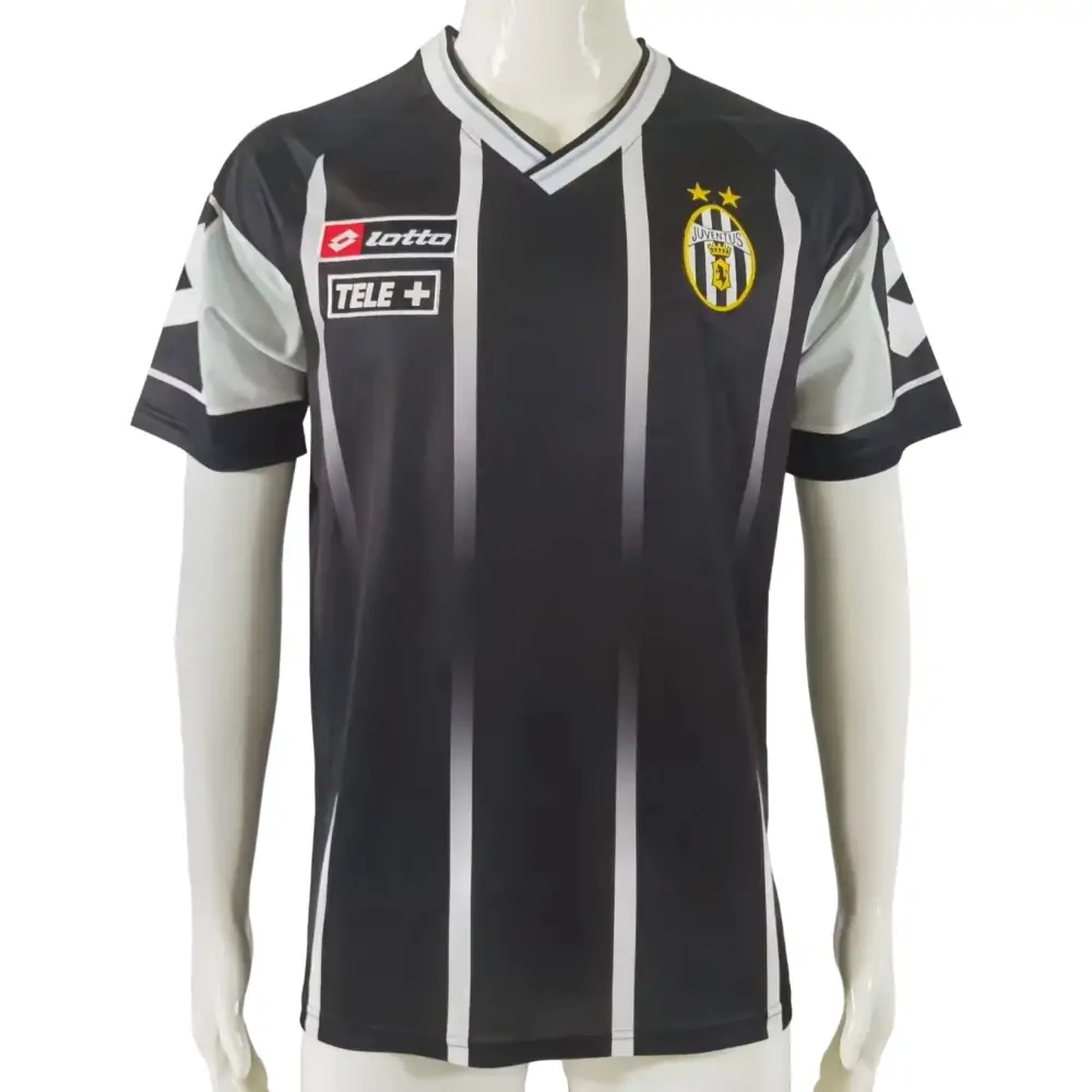 2000/01 Juventus home retro jersey - Fans Edition