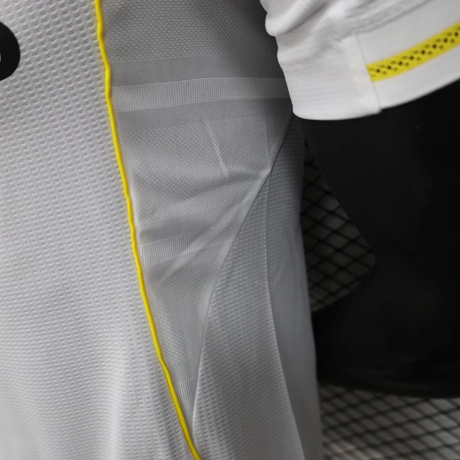 2025/2026 Player Version Real Madrid Home Football Shirt 1:1 Thai Quality