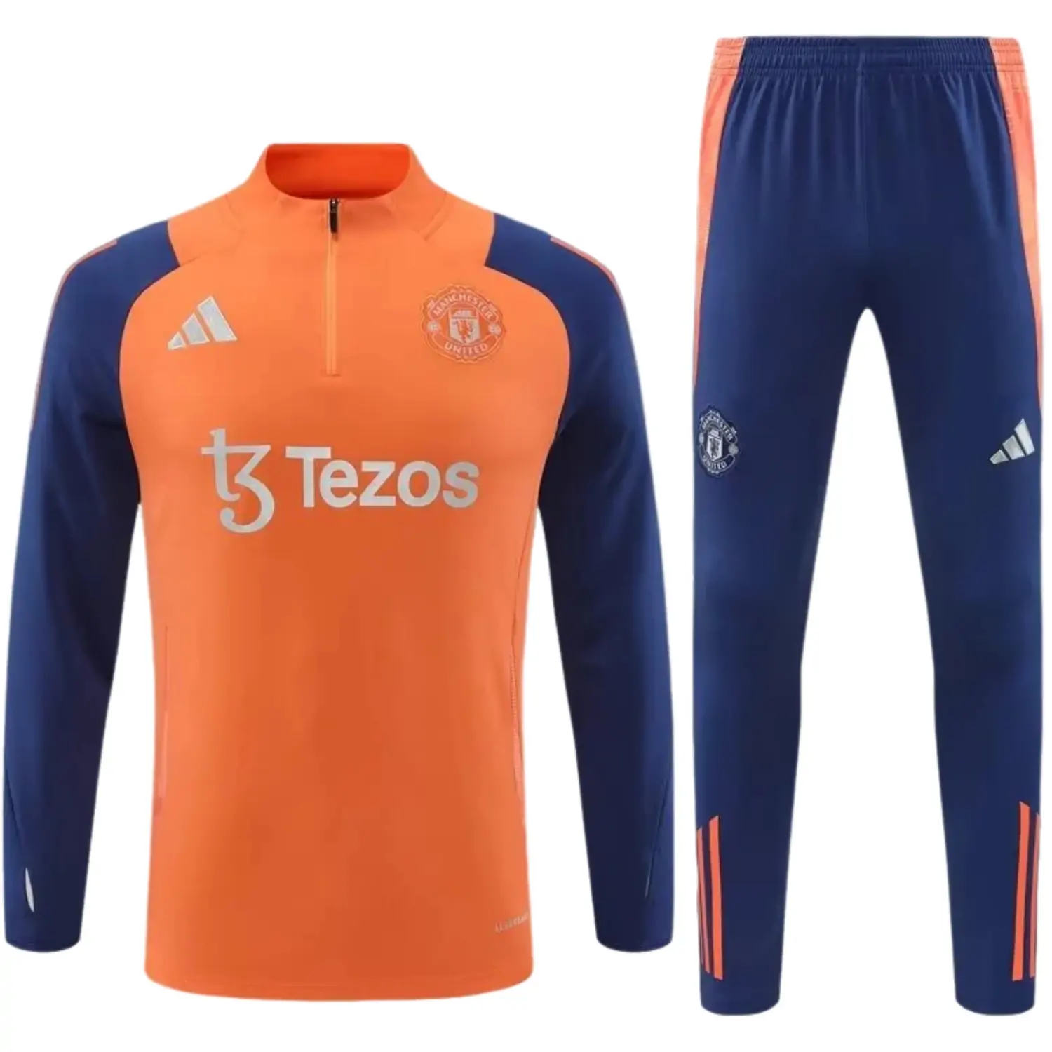 2024/25 Manchester United Half Zip Training Kit..