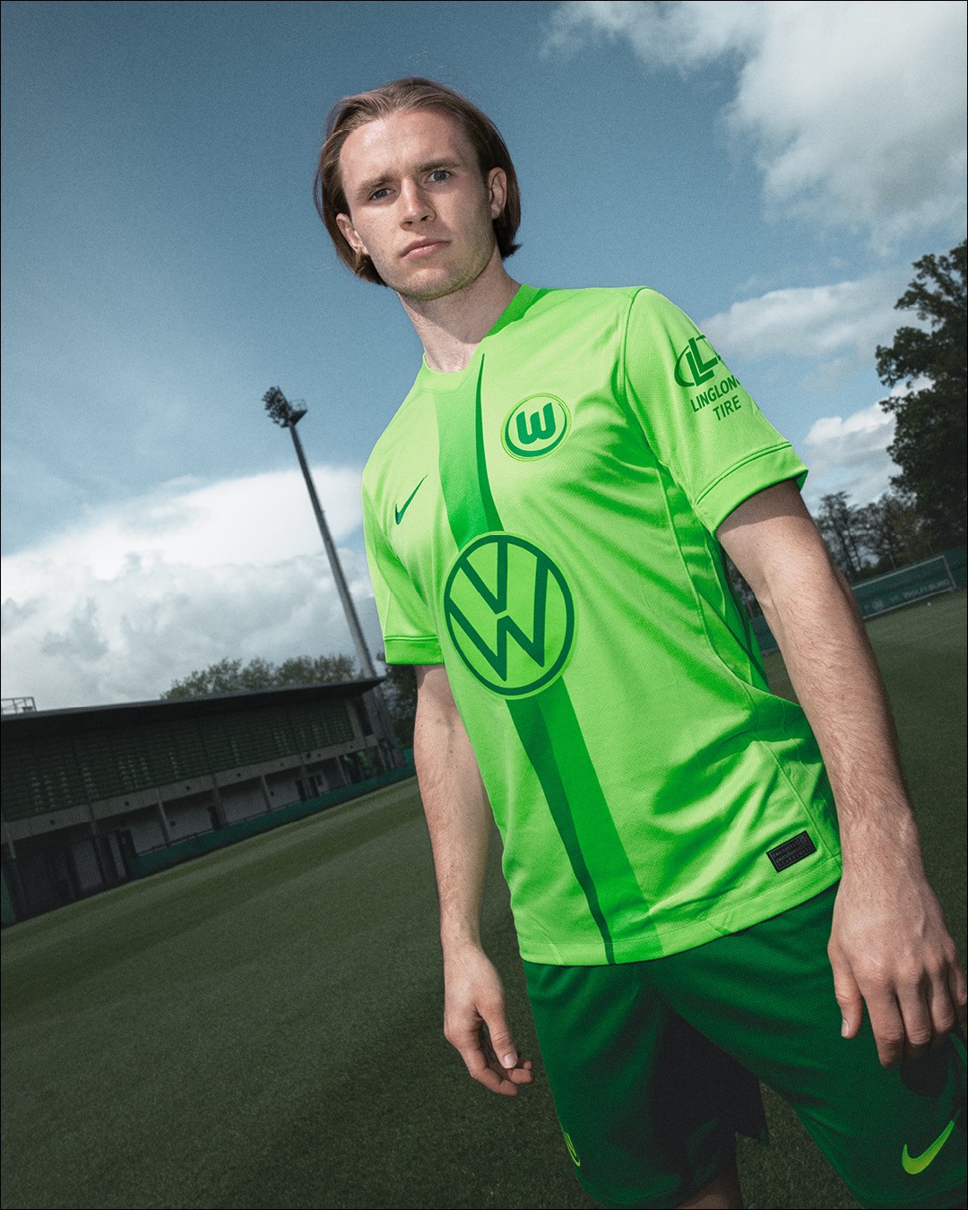 VfL Wolfsburg 2024-25 Home Kit