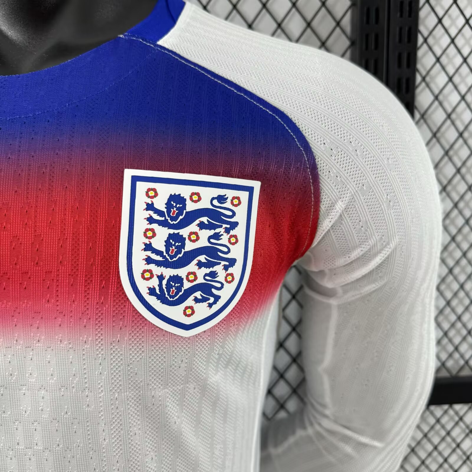 25-26 England Home Shirt - Long Sleeve - Player Edition