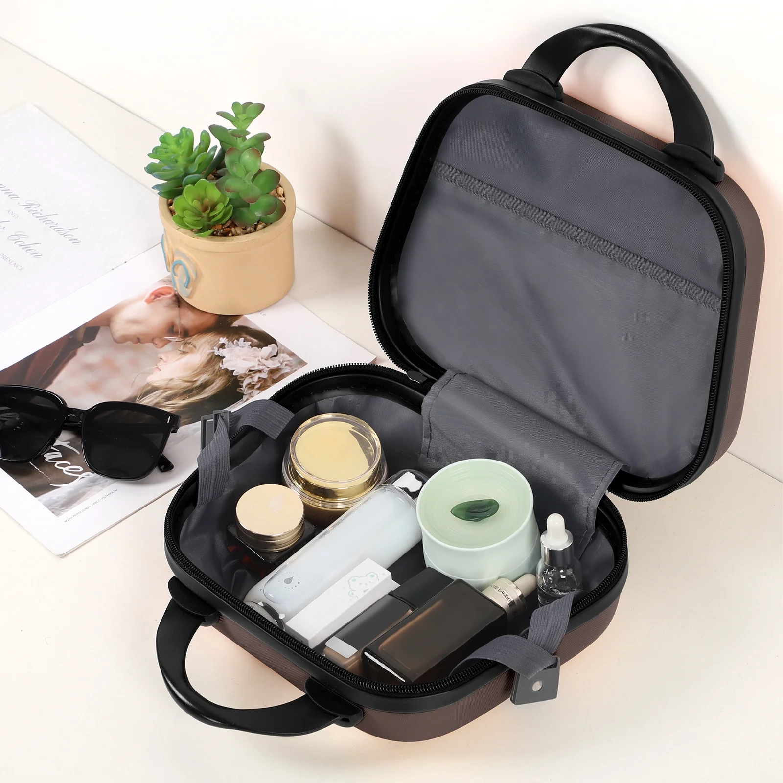 5 Piece Travel Luggage Set, 12