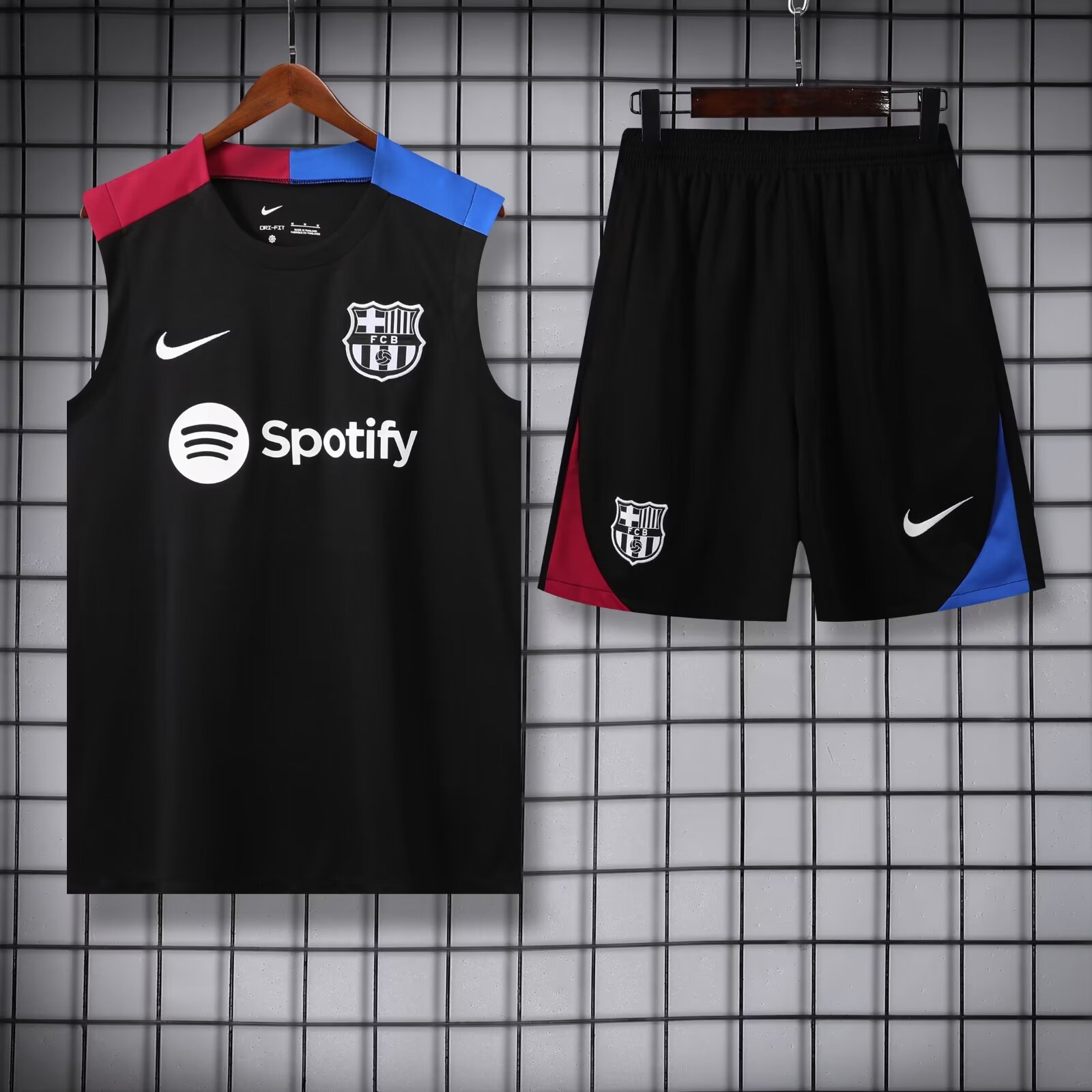 2024/2025 Barcelona pre-match training Black Jersey+Shorts 1:1 Thai Quality