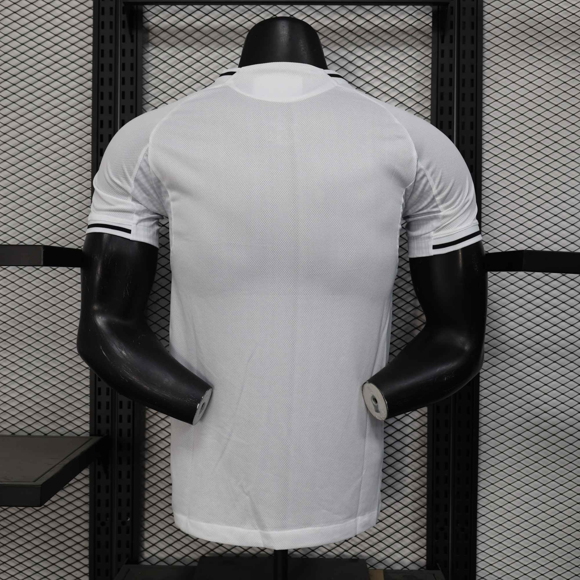 2025/2026 Player Version Newcastle United Home Football Shirt 1:1 Thai Quality