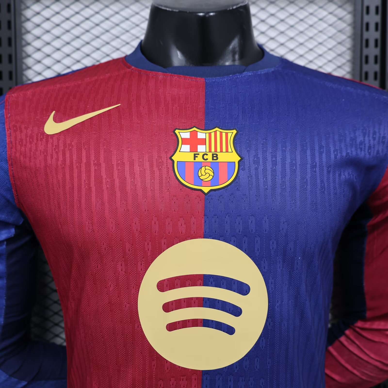 2024/25 Barcelona Home Long Sleeve - Player Edition